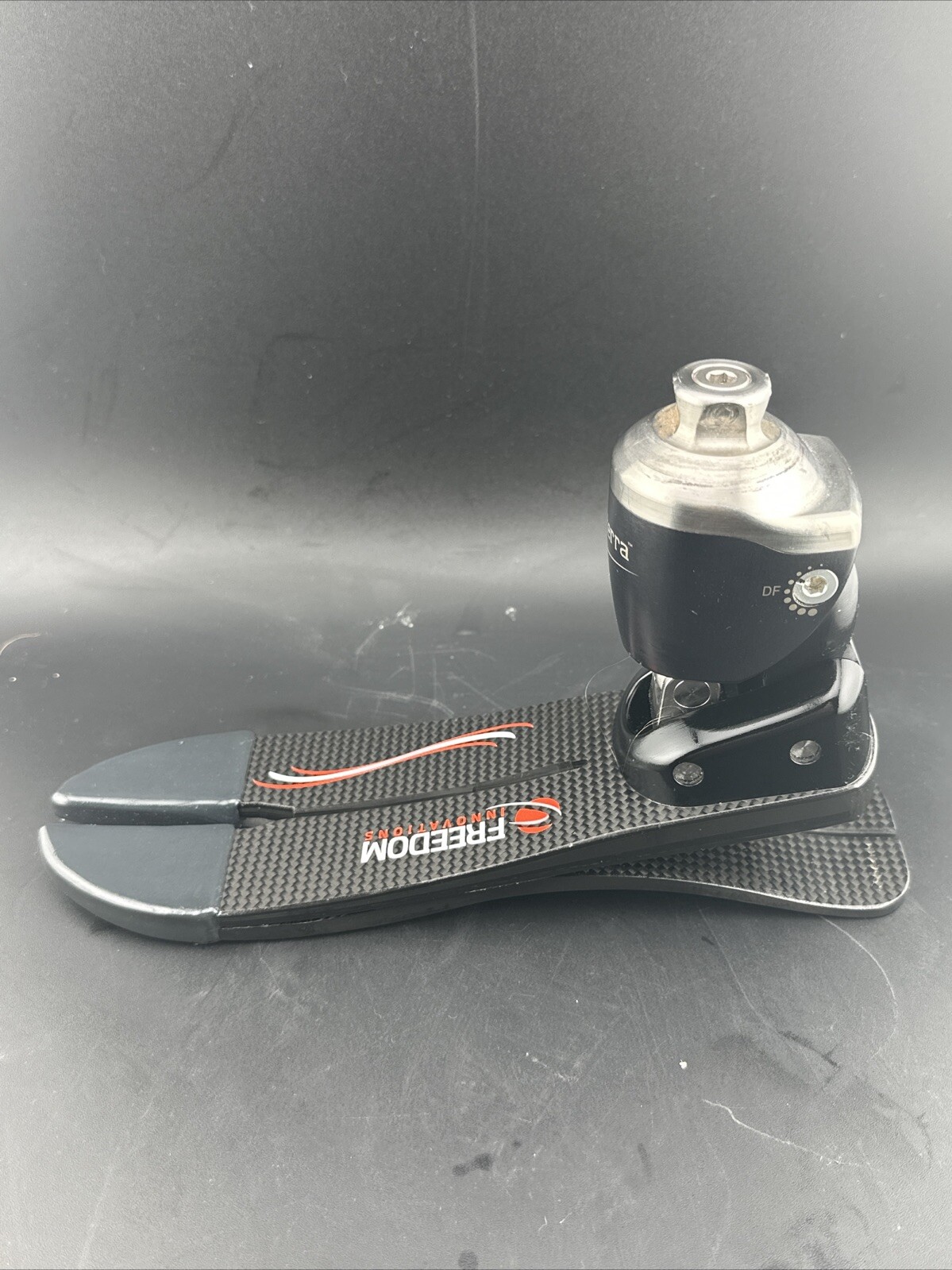 Proteor Freedom Kinterra Hydraulic Ankle Prosthetic Foot Size 26 Category 4