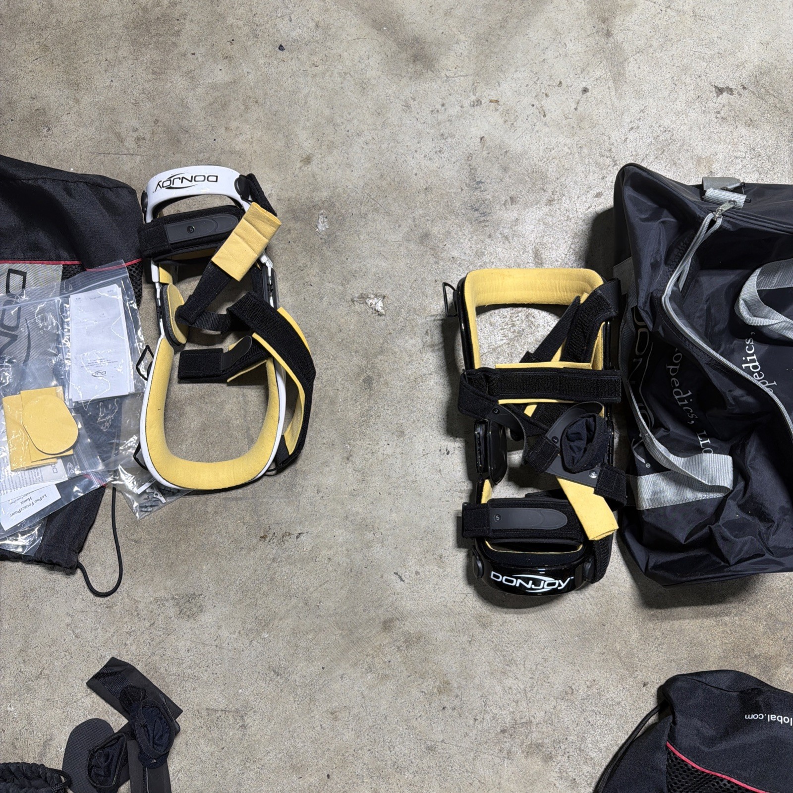 Lot of OTC Knee Braces please read