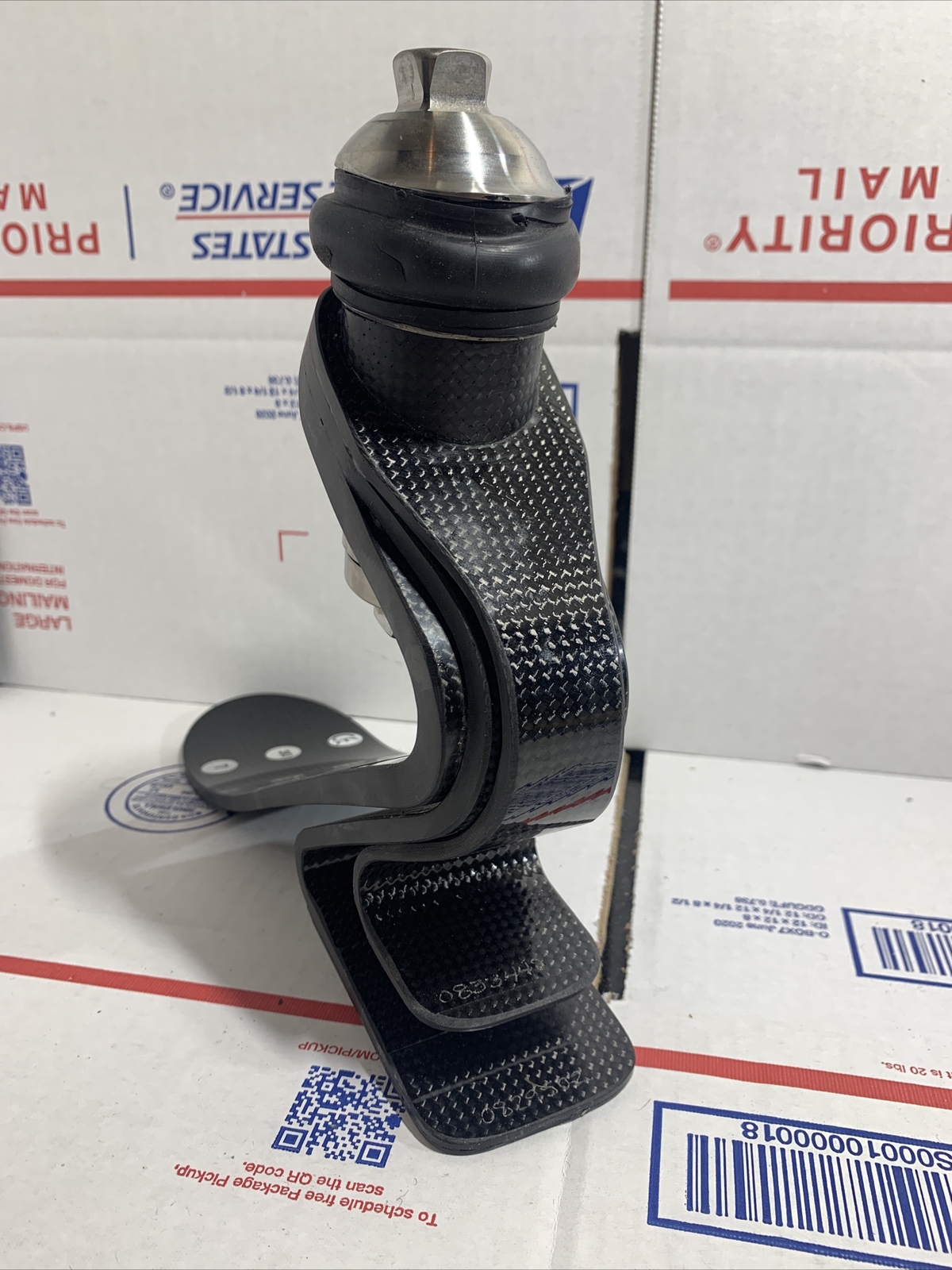 Freedom Innovations Renegade Prosthetic Foot. Size 30. Cat 7. Ht 8.5”. R SHELL