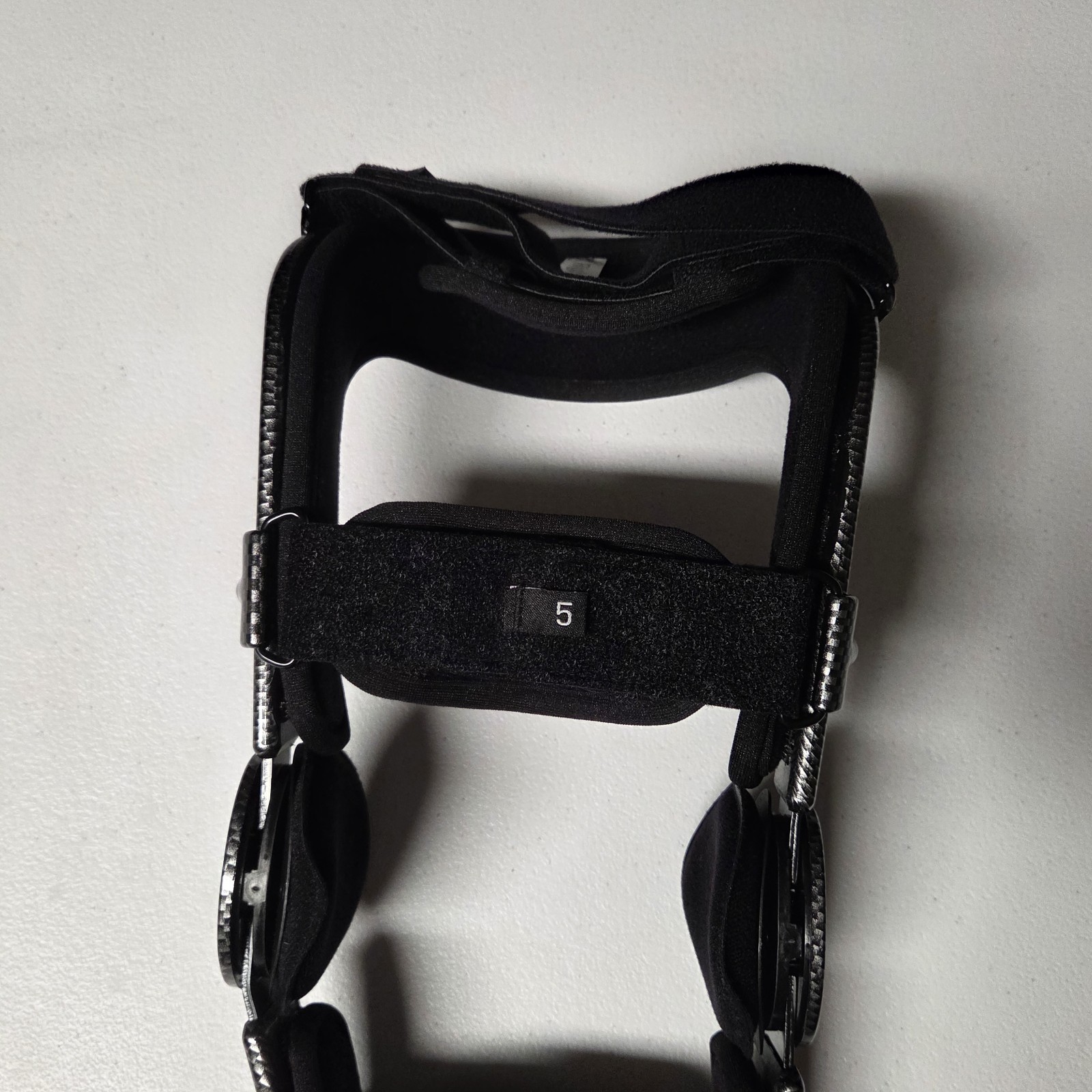 Cobra Dual OA Right Knee Brace Size Medium