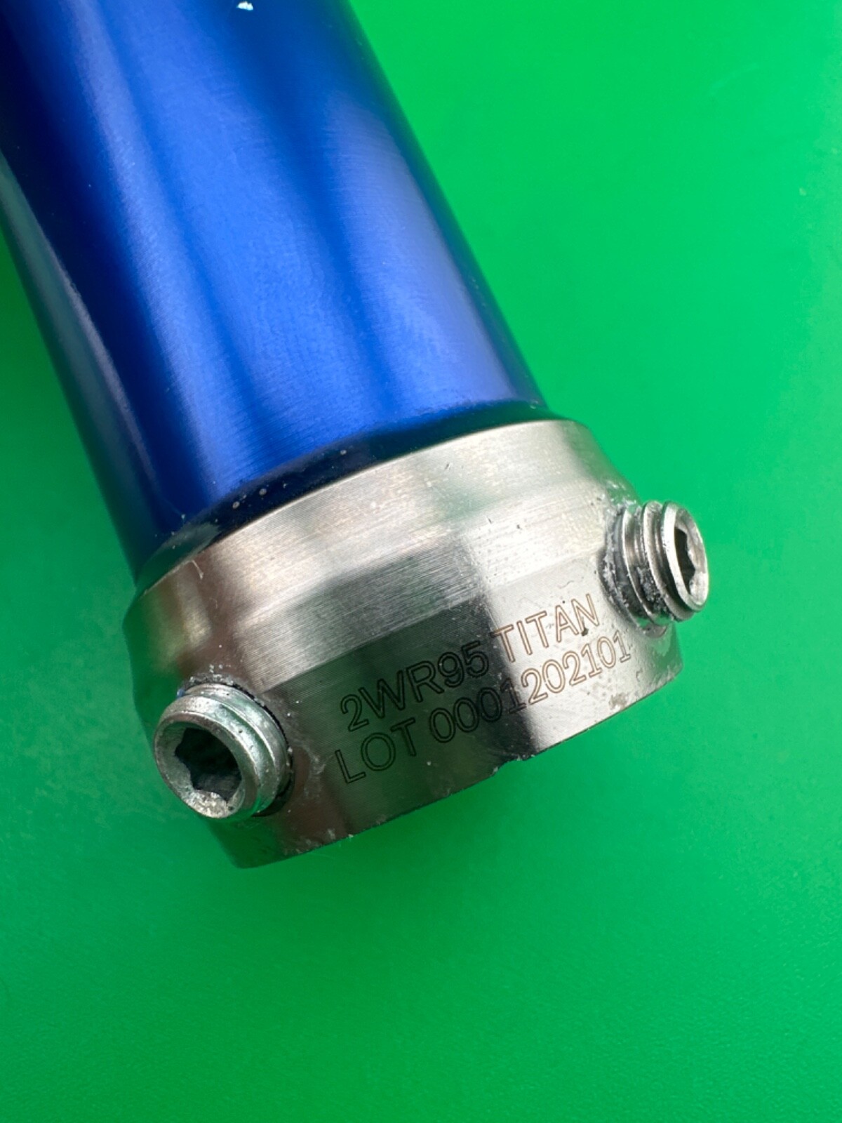 OTTOBOCK Otto Bock water proof components. 4WR95=3 tube clamp, 2WR95 pylon. 34mm