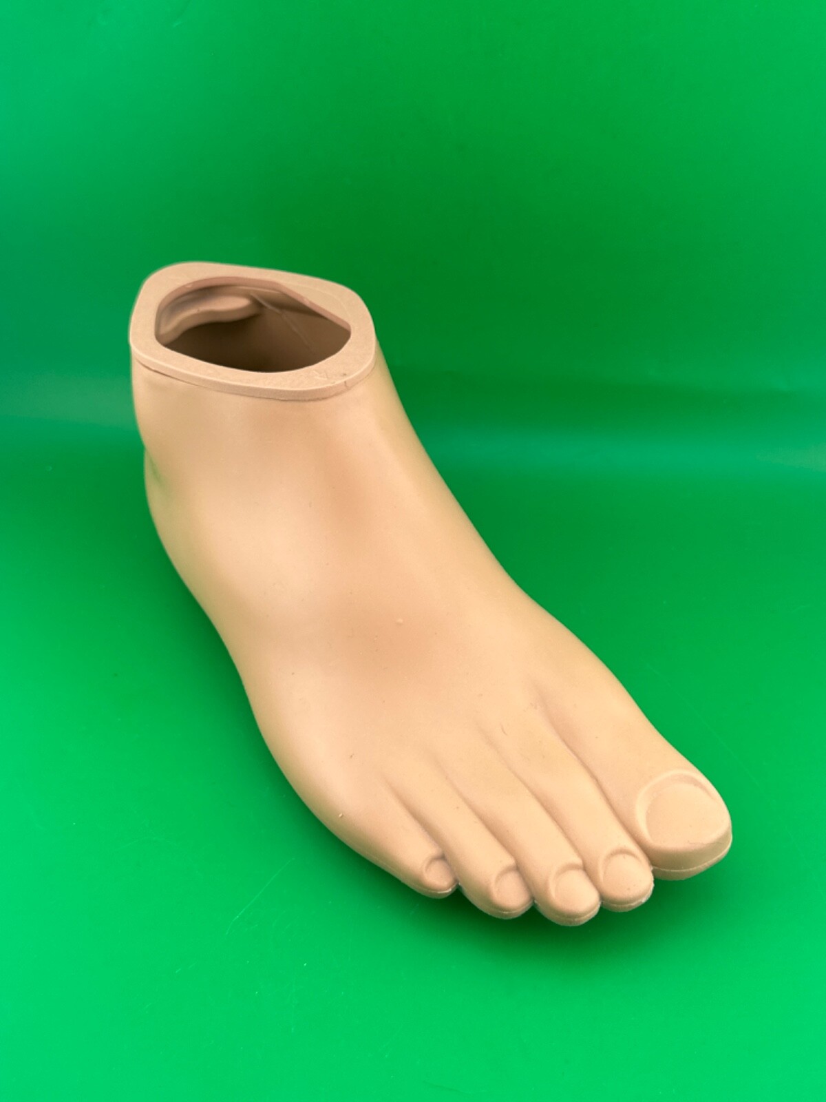 OTTOBOCK Otto Bock 1m10 prosthetic footshell foot shell. Right. 24cm