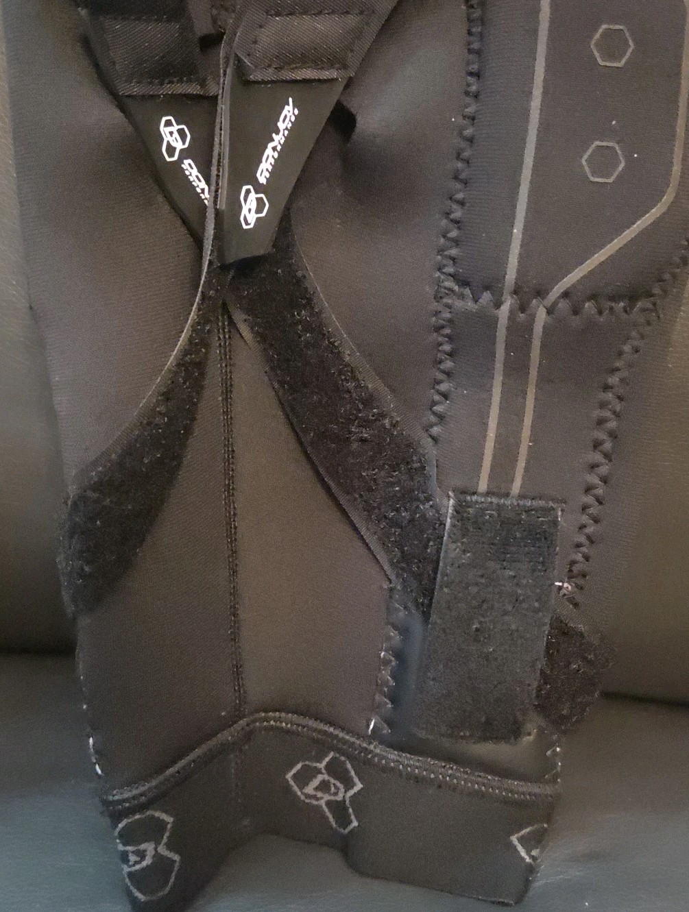 DonJoy Performance Bionic Elbow Brace II Size Large Blck New In Open Damaged Box