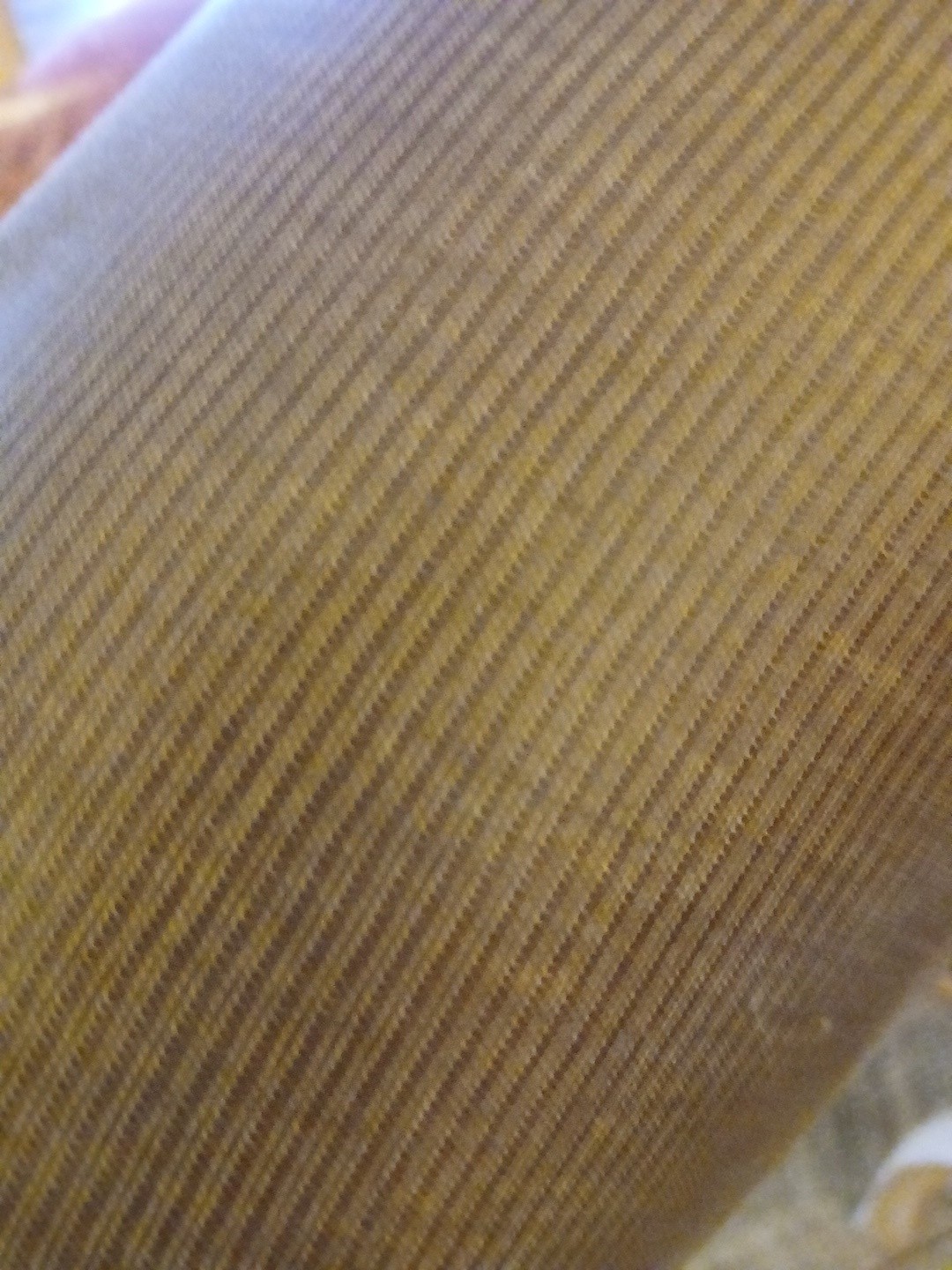 prosthetic leg above knee