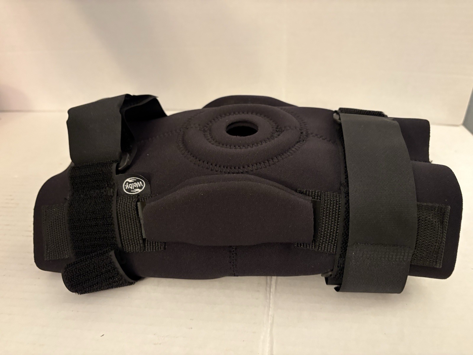 Knee Brace Welby Hinged One Size Fits Most Breathable Lightweight Support