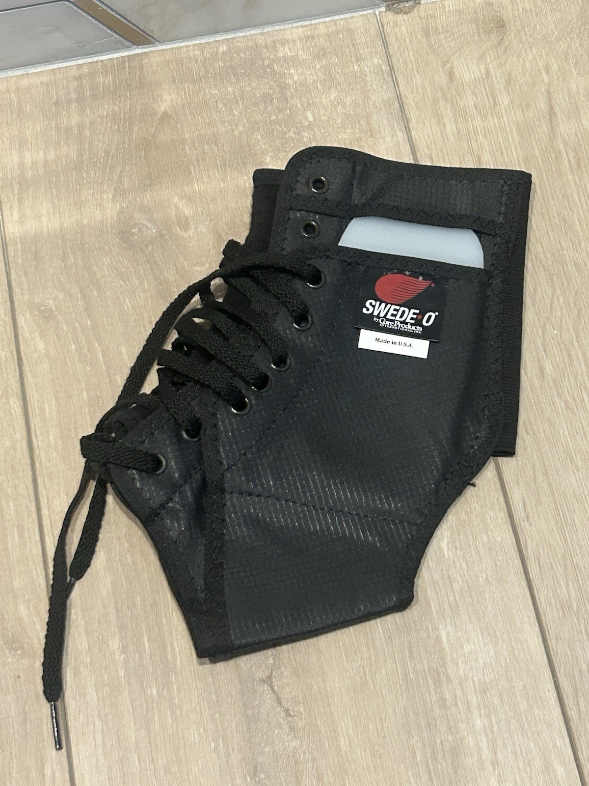 Swede-O ANKLE LOK Ankle brace – BLack Medium Lace Up New 6331-BL