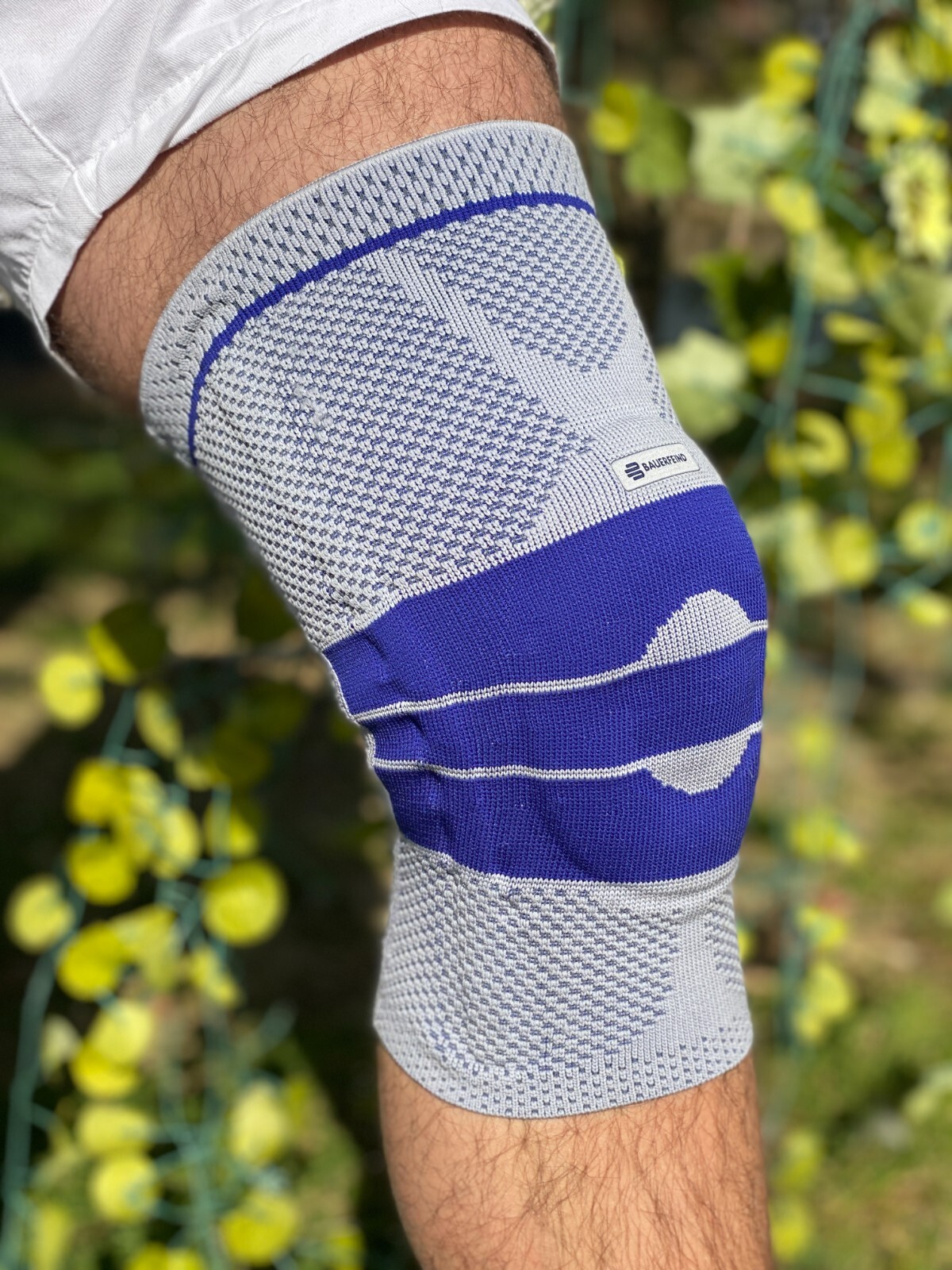 Bauerfeind GenuTrain Size 6 Knee Joint Brace Patella Support Meniscus Sleeve ACL