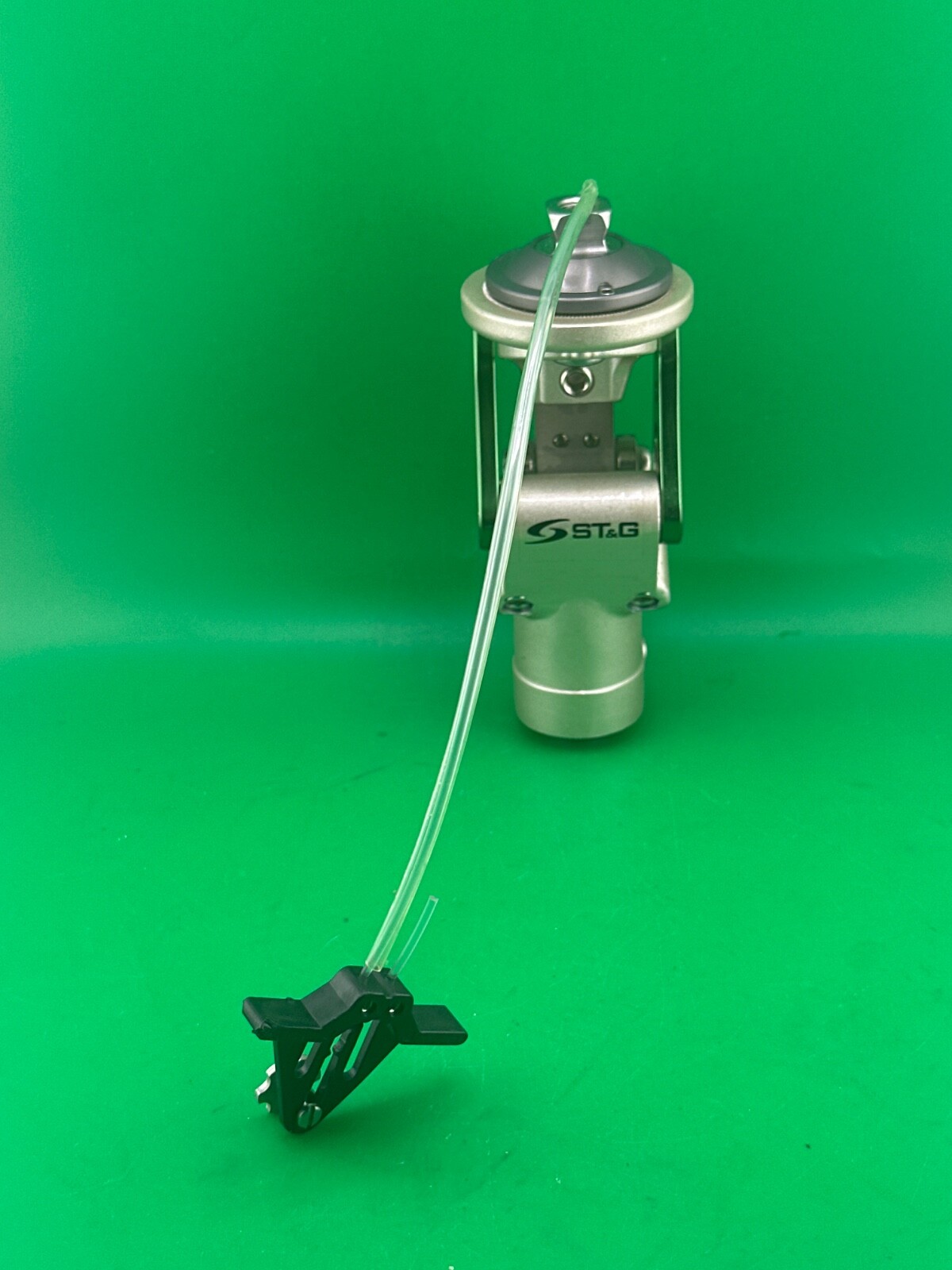 st&g prosthetic knee. STANCE FLEXION 5-BAR MECHANICAL KNEE. Excellent cond