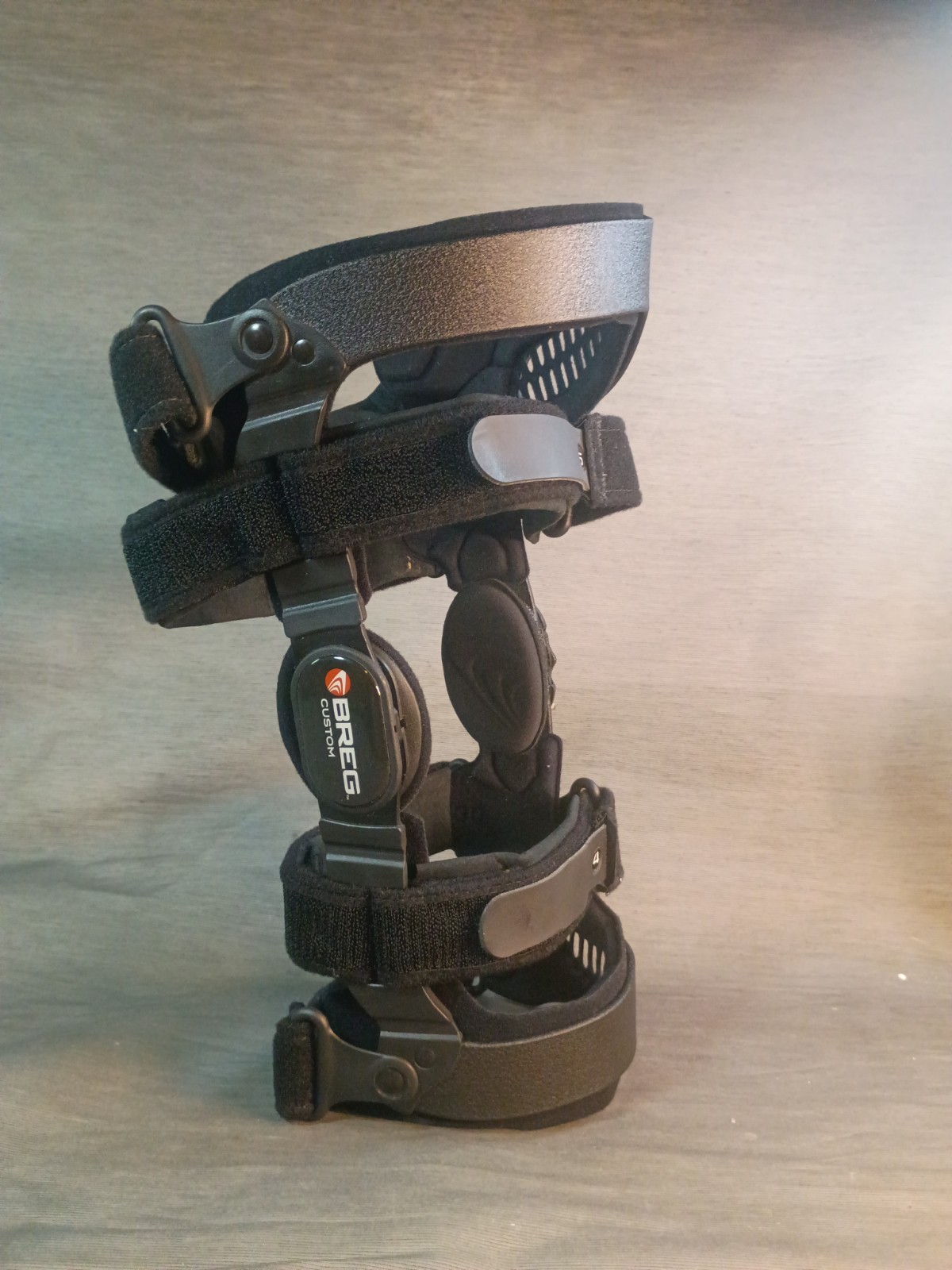 Breg • Fusion OA Plus | Knee Brace | LARGE | RIGHT | Osteoarthritis Orthotic