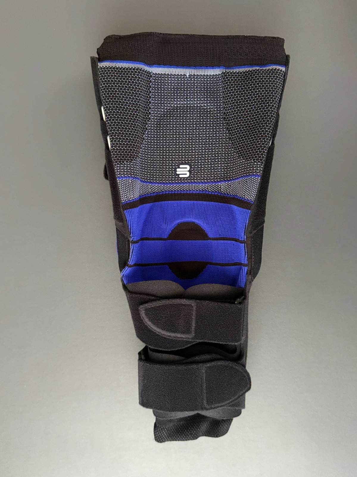 New Bauerfeind SofTec Genu Knee Brace – Left Knee Orthosis Size 5