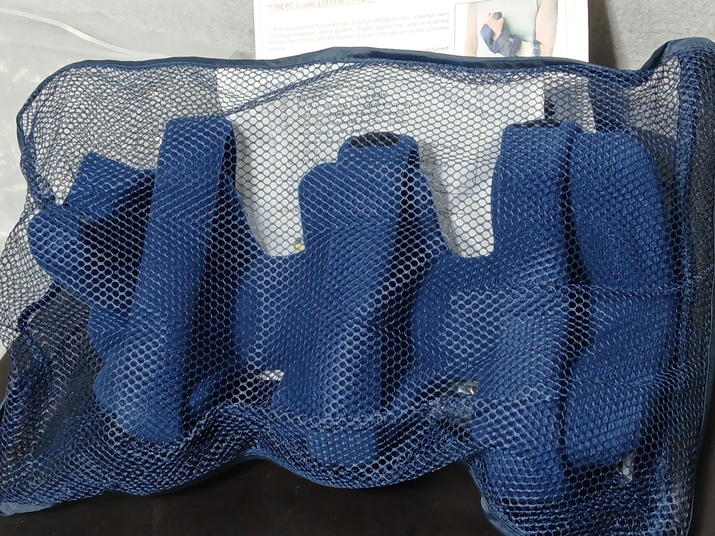 ComfySplints™ Adjustable Cone Hand HCPC Code: L3915 or L3916 Blue with mesh bag