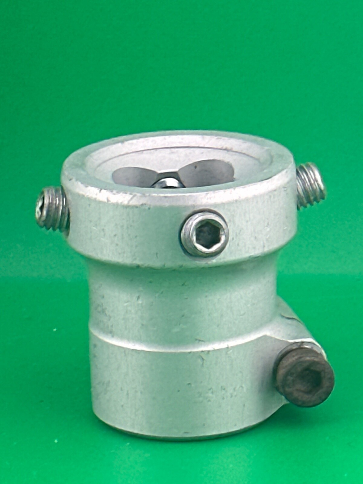 Prosthetic tube clamp tubeclamp. Fits 30mm diameter pylon. 4R69=5 Otto Bock