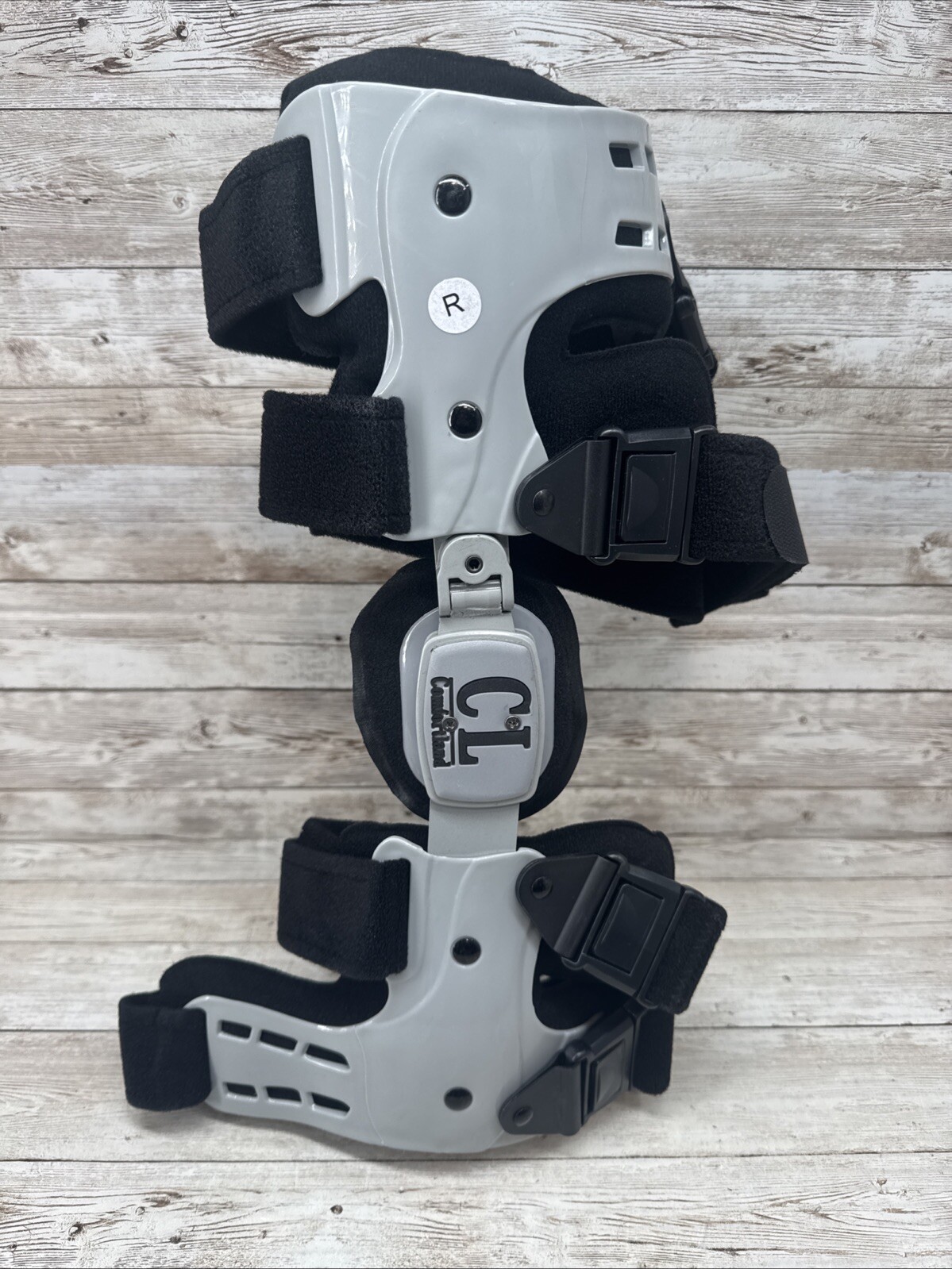 Comfortland Medical Universal Knee Brace *RIGHT KNEE BRACE* OA-200-R, Grey