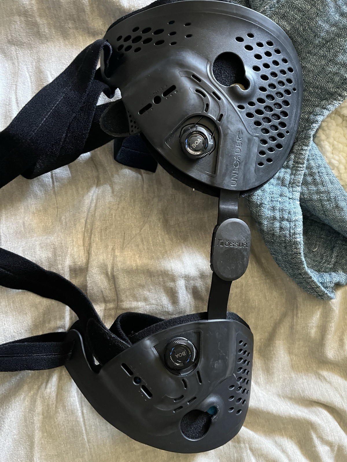 KNEE unloaded: Ossur Unloader One X Inside RIGHT Knee L-XL Used