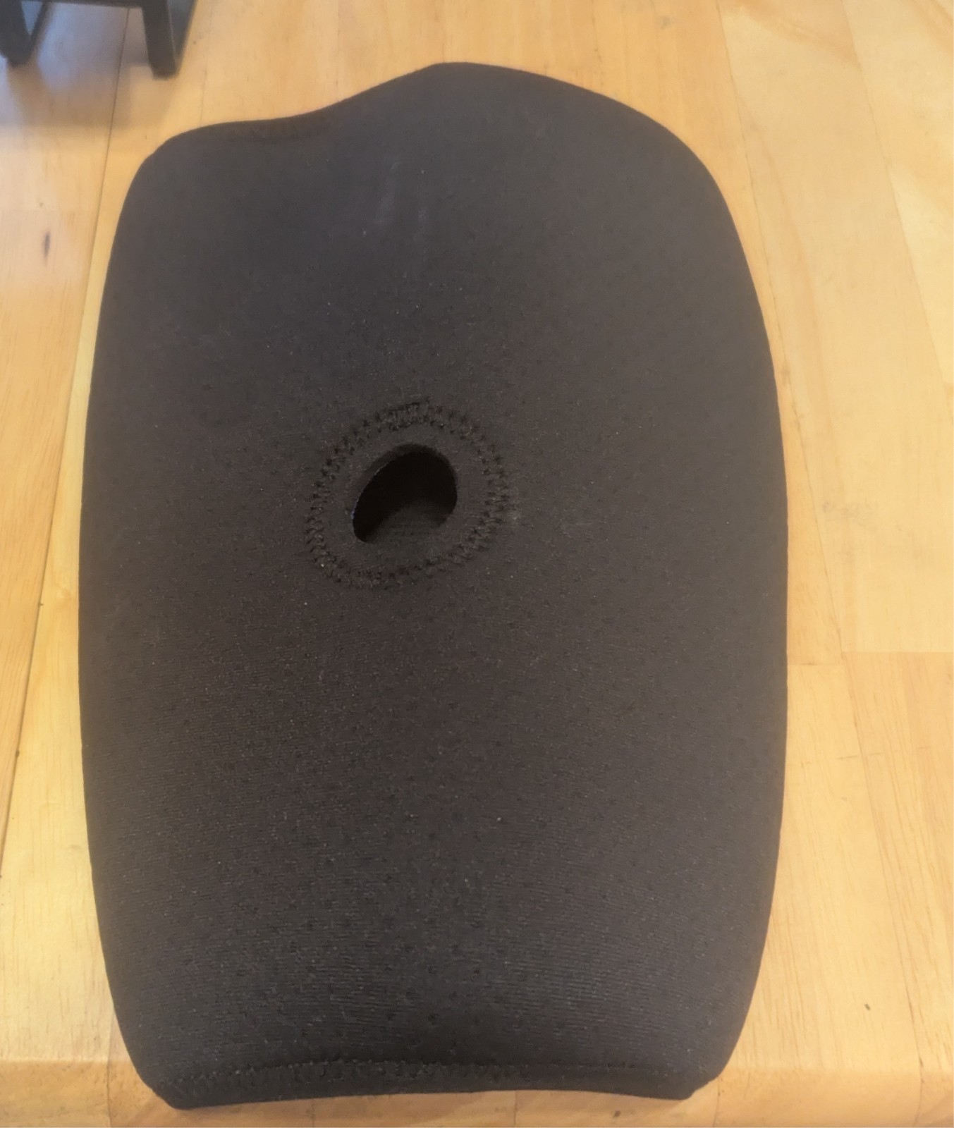SAI Therapeutic Knee Sleeve Black for Support, Pain Relief 2 Large NEW!