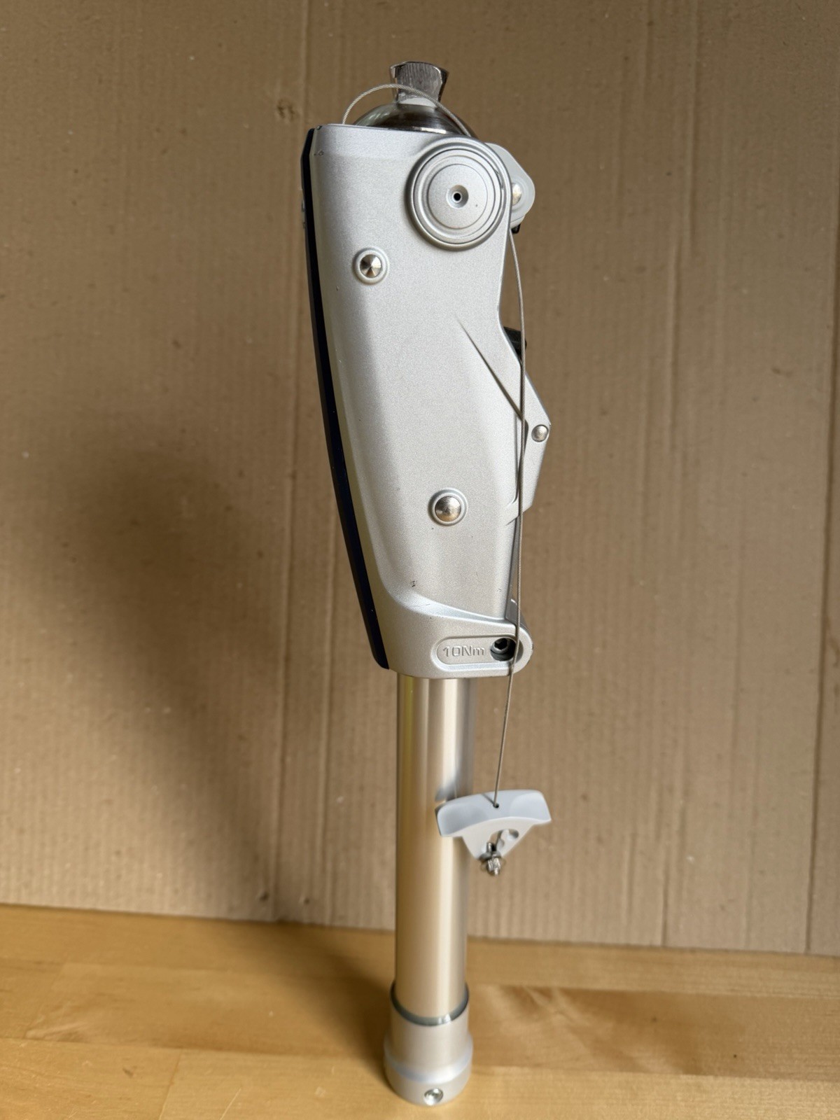 Otto Bock Prosedo 3R91 Prosthetic Knee with Pylon