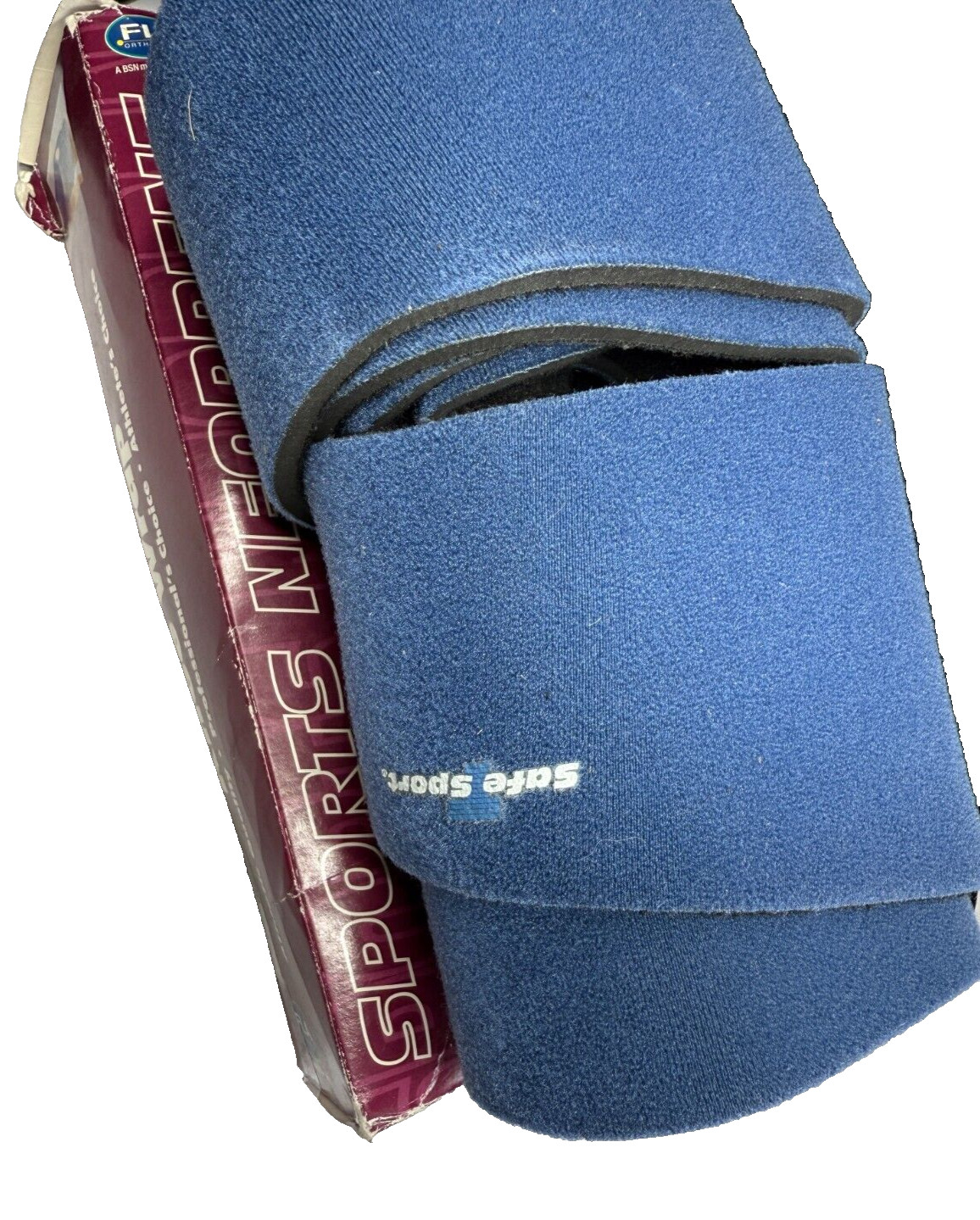 EZ-ON Wrap Knee Support / Brace Sports Neoprene Universal As Shown