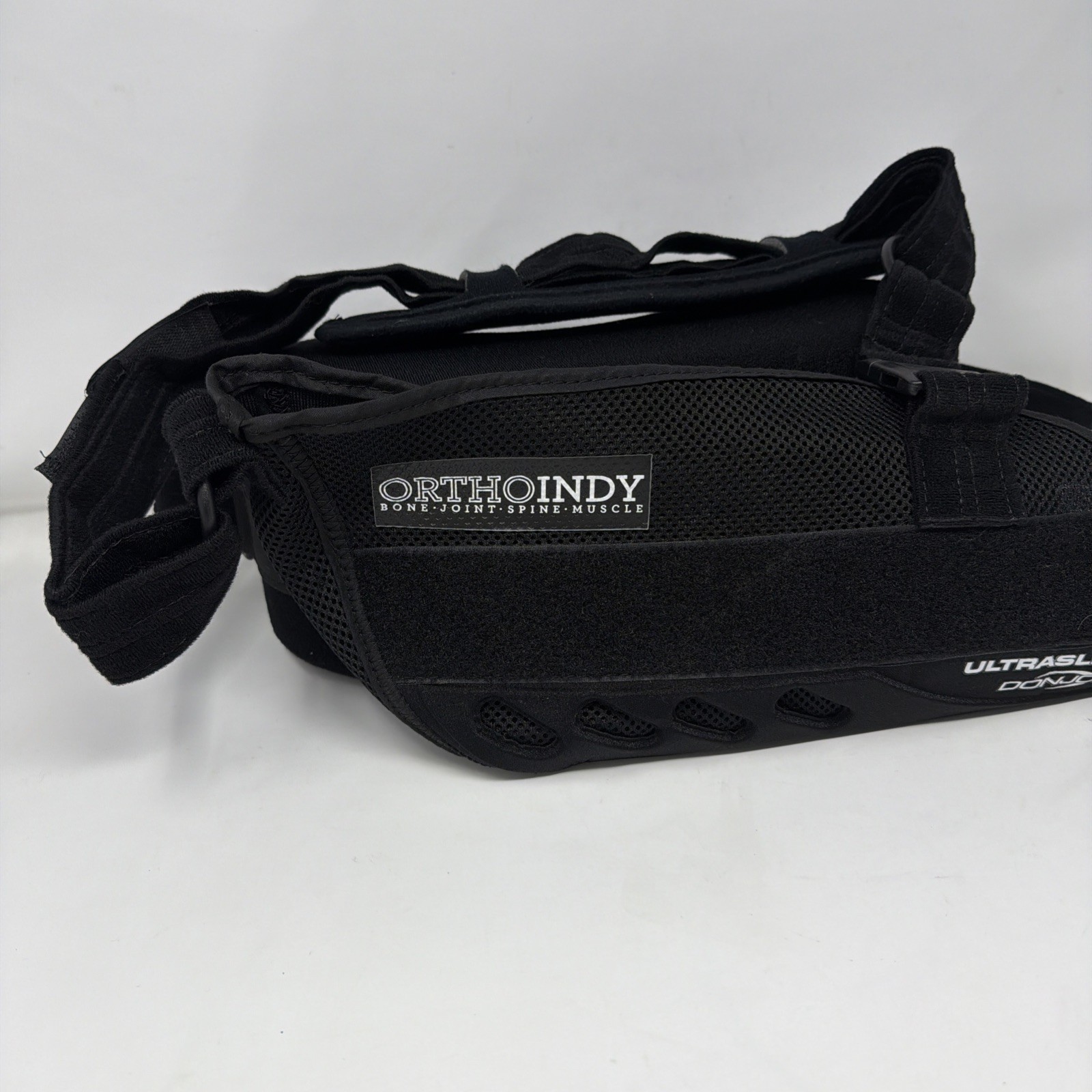 DonJoy UltraSling III, Shoulder Support Sling Black Small -Rotator Cuff Surgery