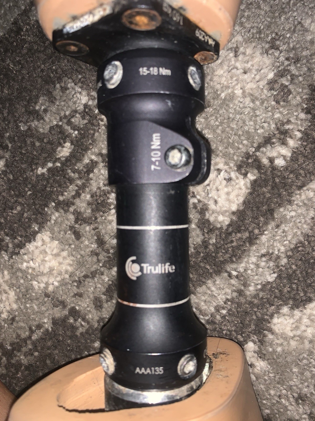 Trulife AAA135 Prosthetic Leg & Foot w/ Pylon Hardware 15-18 Nm Beige/Black