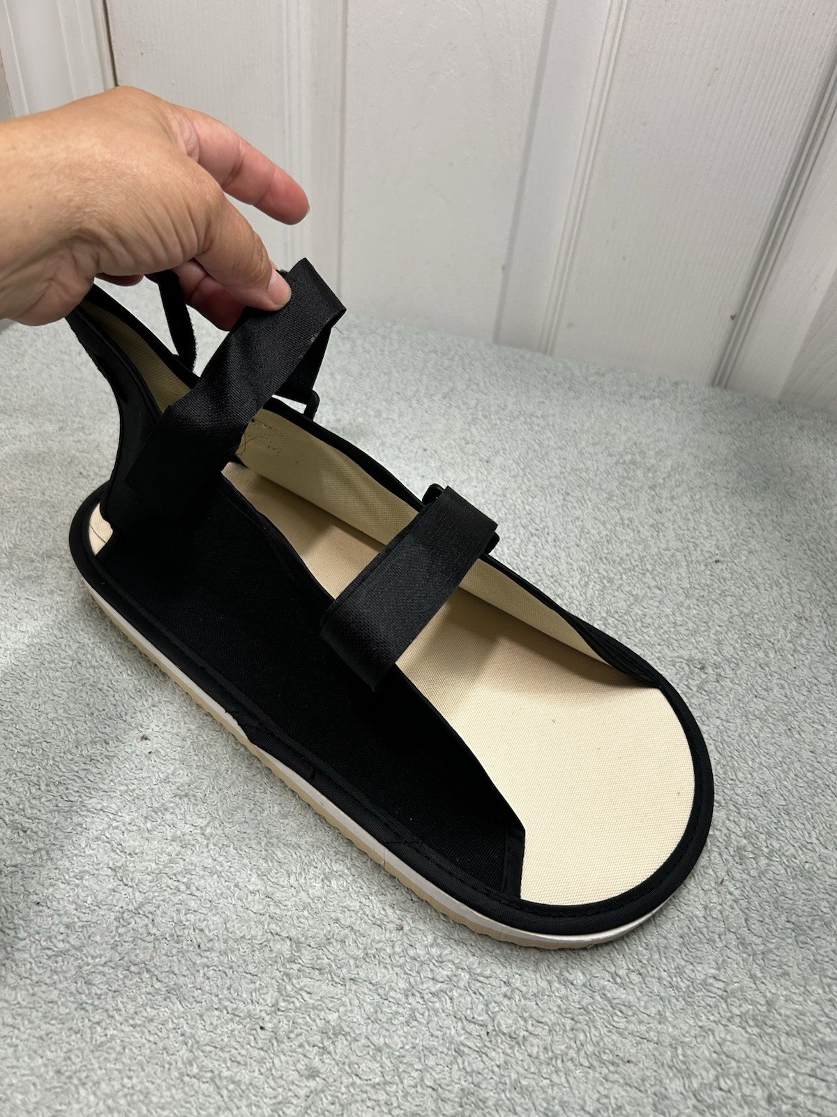 DJ Orthopedics Adjustable Cast Shoe Sandal Black Medical Foot Support New