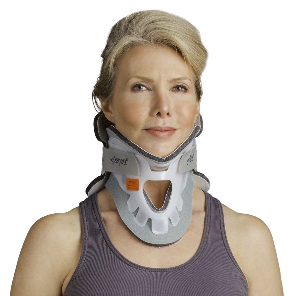 Cervical Neck Brace Collar for Optimal Support & Comfort – Regular Size 983110