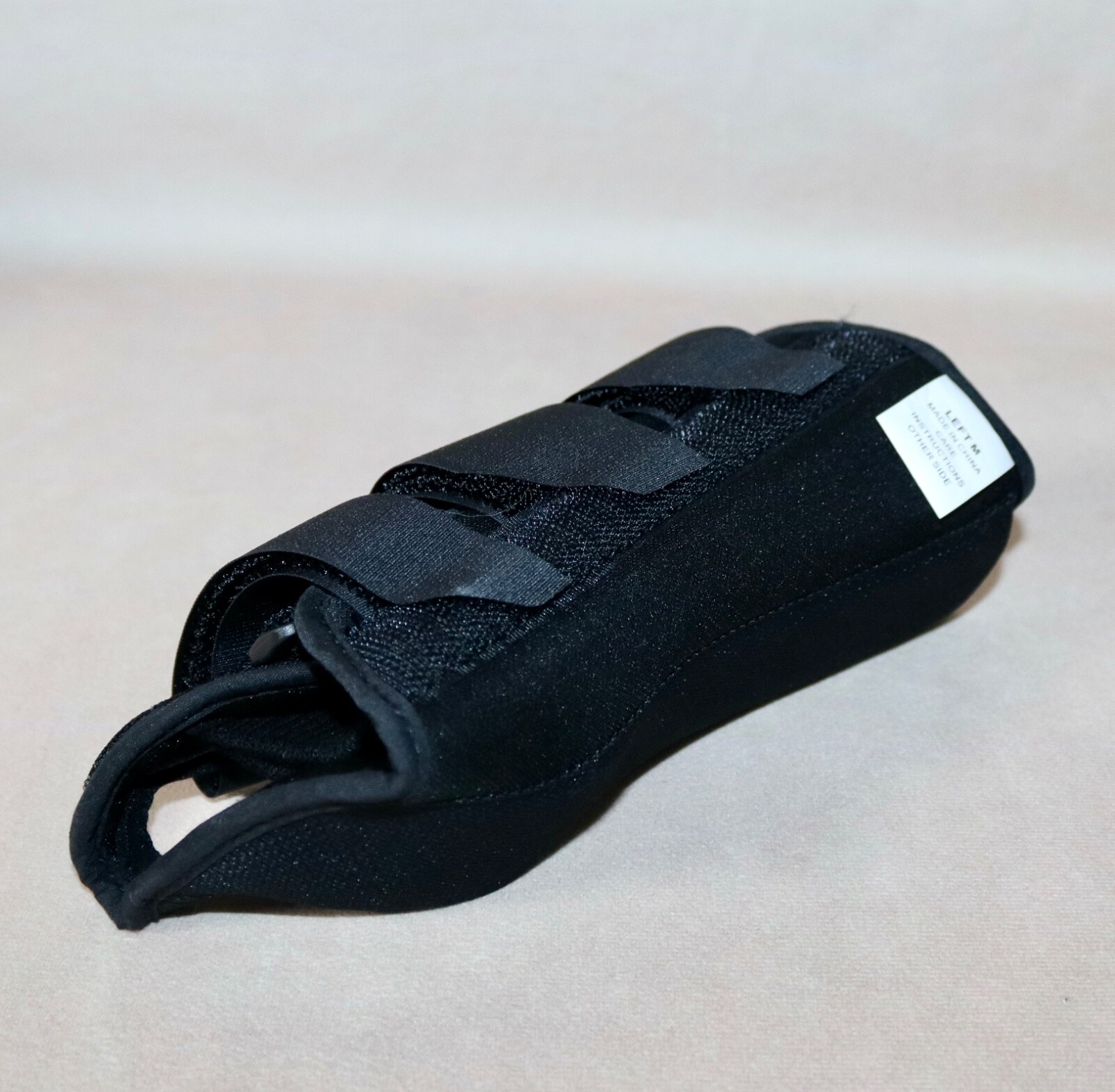 Ovation Medical Wrist Brace ~ Adult Left Medium ~ Black #58075 BRAND NEW IN BOX