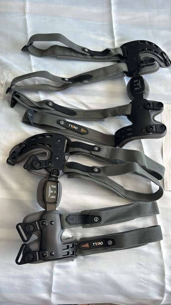 Unloader OA Knee Brace Lot of 2 Adjustable Hinged Osteoarthritis Knee Support
