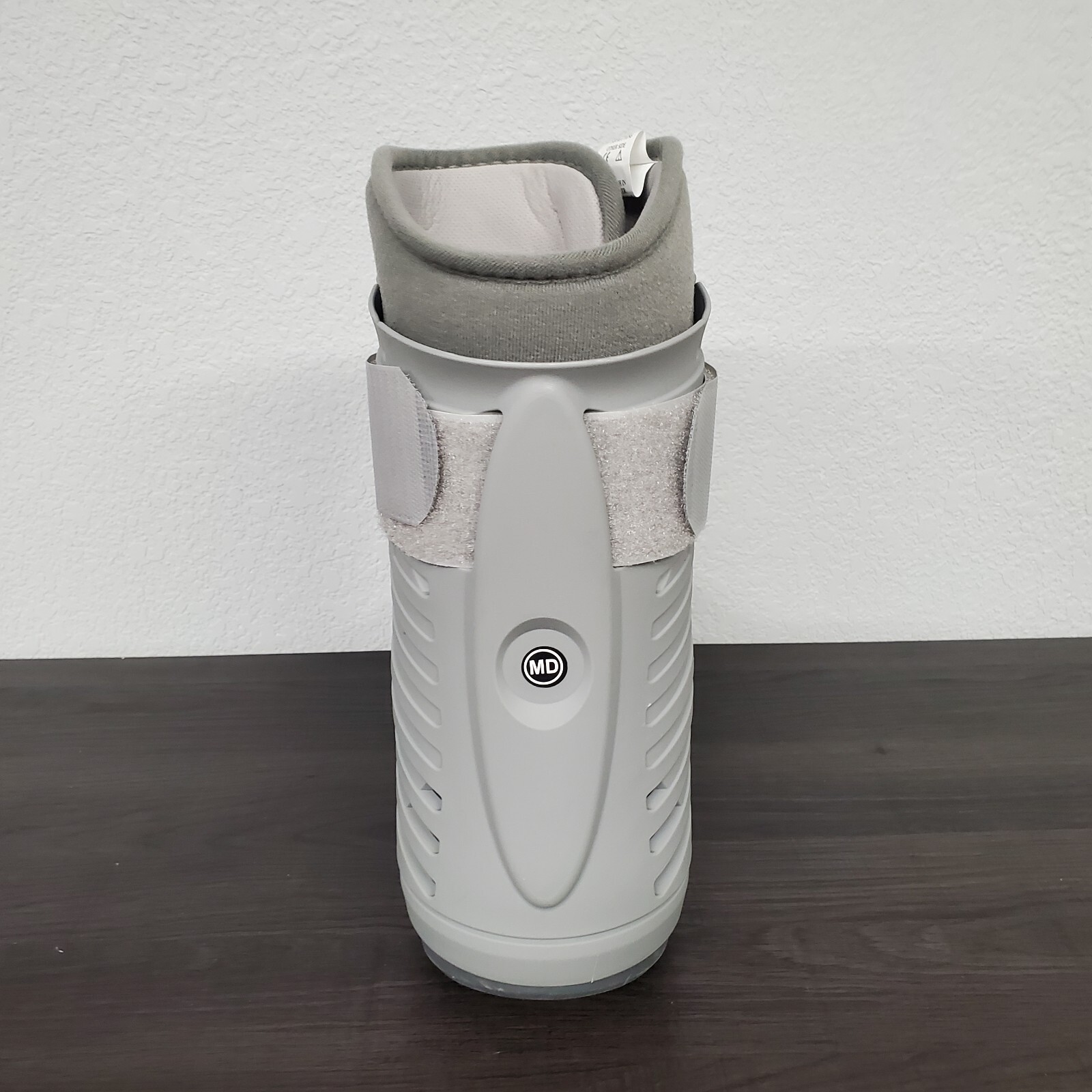 United Ortho 360 Walking Boot Sz Med Grey Unisex Air Fracture Inflate Air Pump