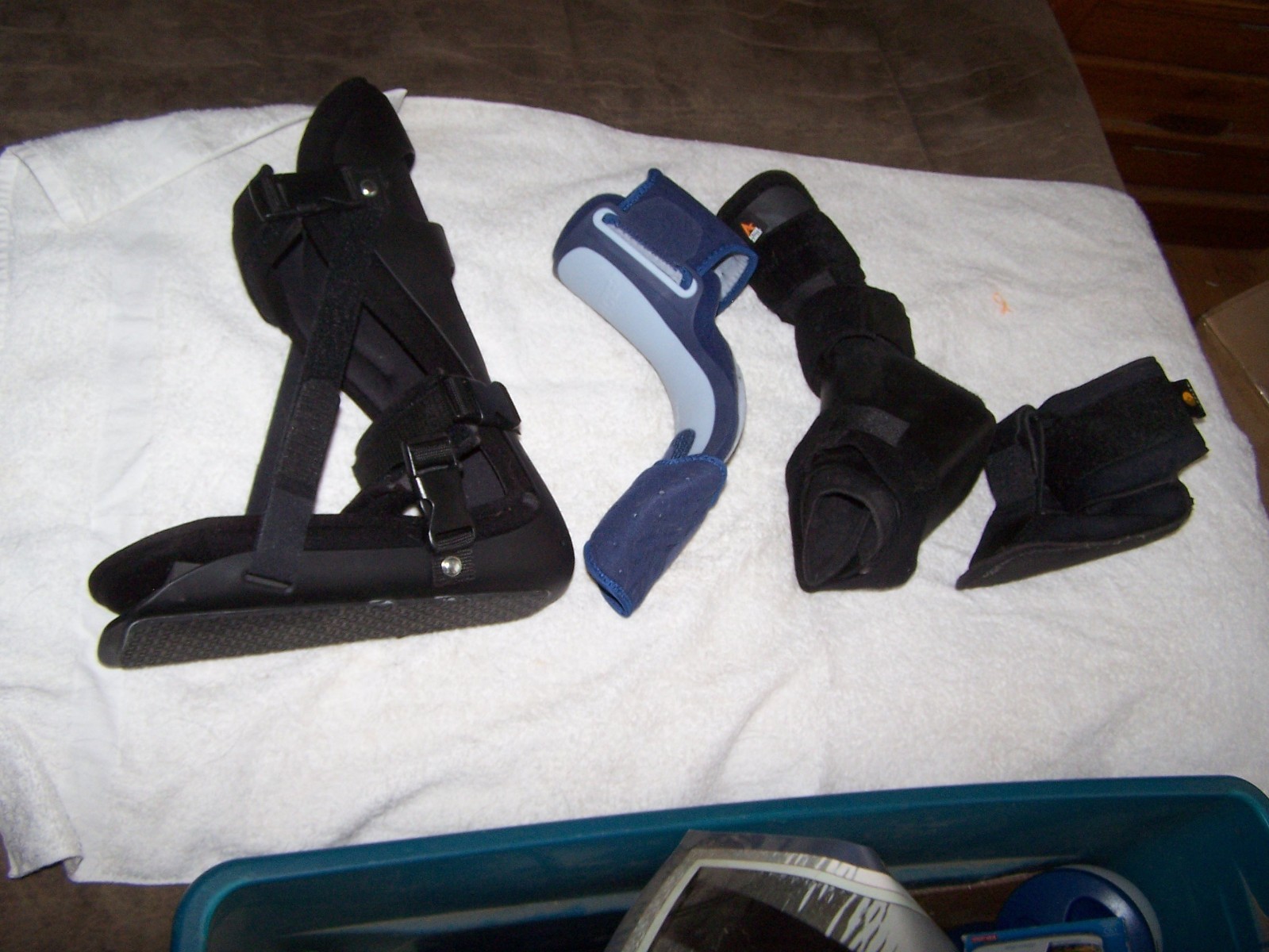 4 Different Plantar Fasciitis Boots Night Splint Systems, ACE, DNS, COREFLEX ACE