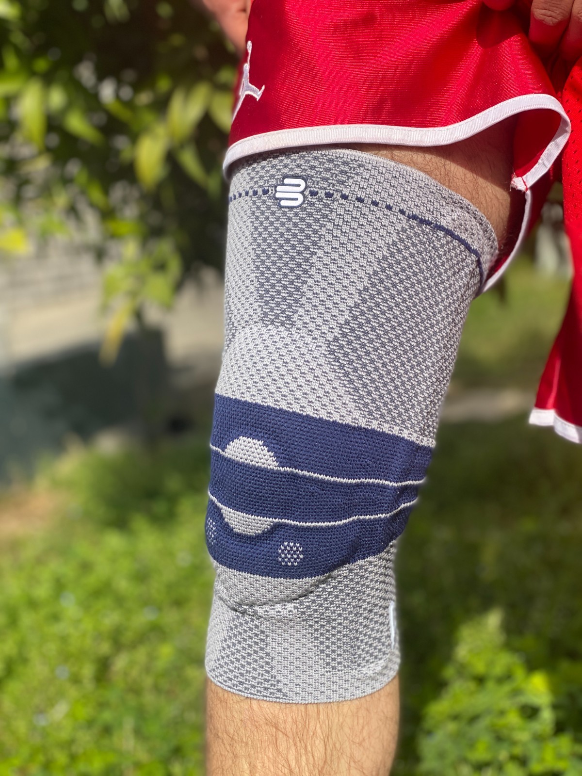 Bauerfeind GenuTrain Size 5 Knee Joint Hinge Brace Patella Support Sleeve ACL