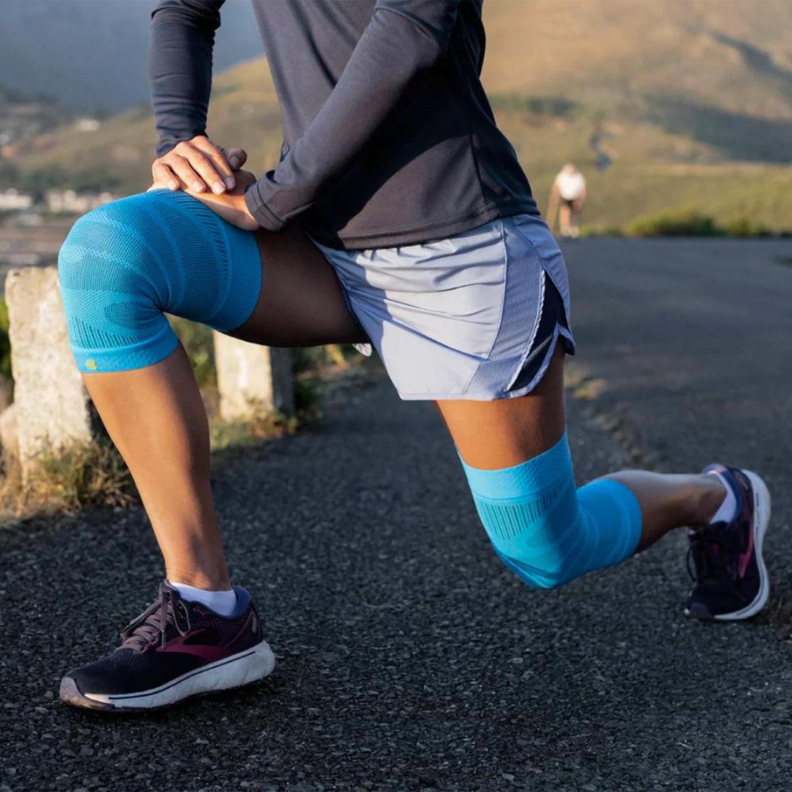 Bauerfeind Sports Compression Knee Support – Knee Sleeve For Relief And Support