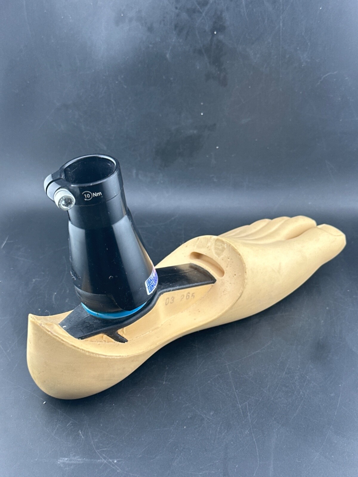 Blatchford endolite Multiflex mult flex prosthetic foot. left. Size 26