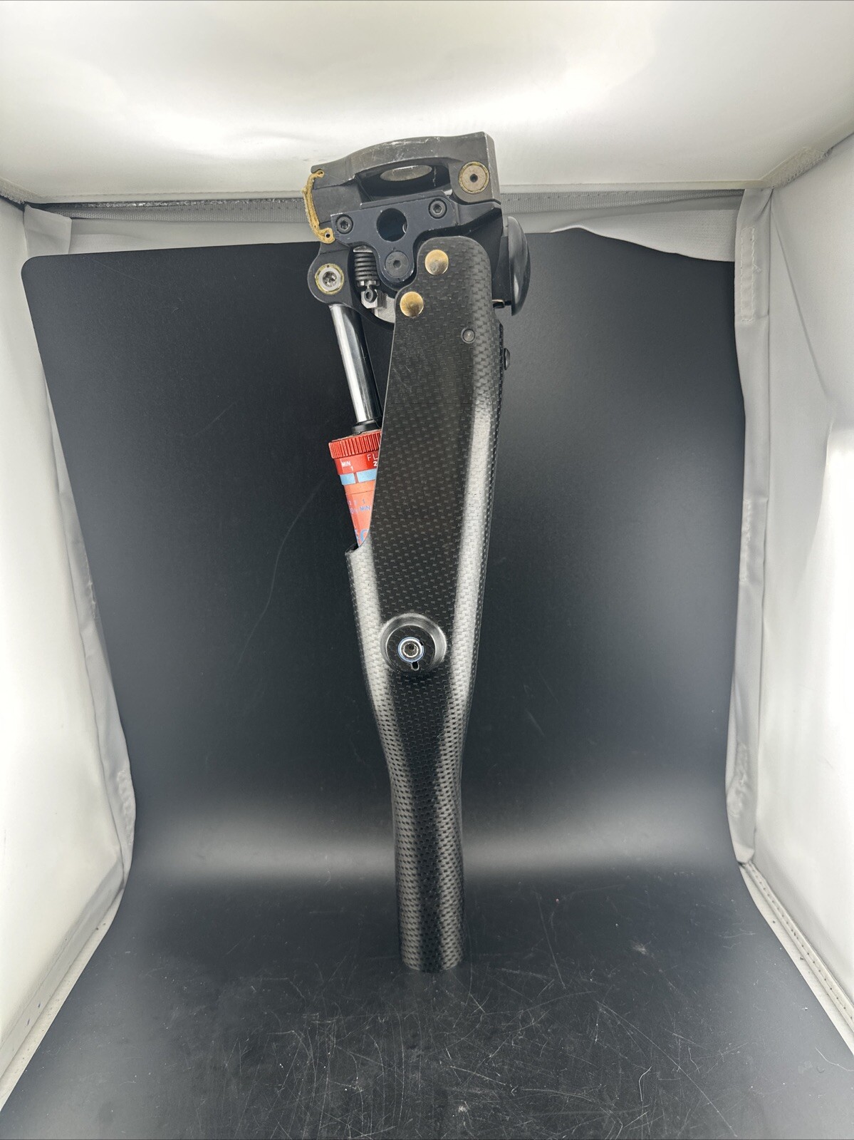 Endolite Blatchford Prosthetic Knee. Parts Only. Hydraulic Is Blown