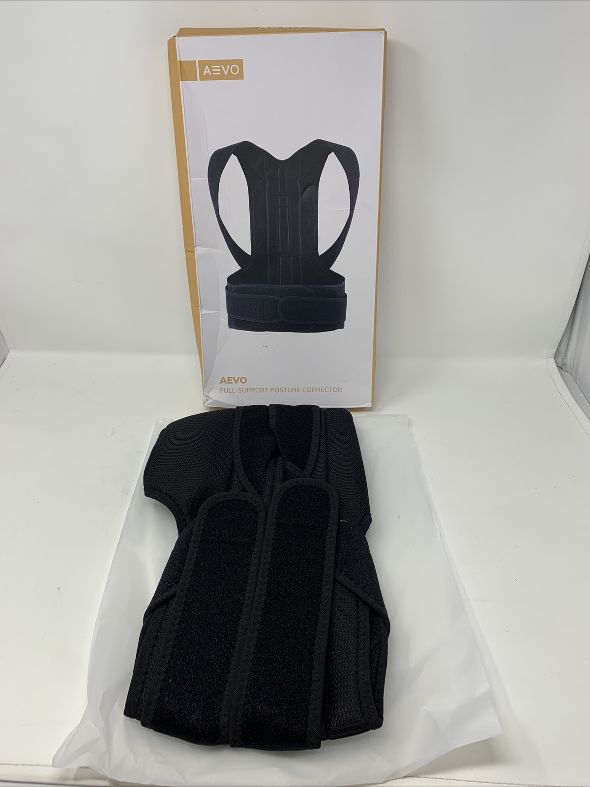 AEVO Full-Support Posture Corrector, Back Brace – Unisex – Medium – Black