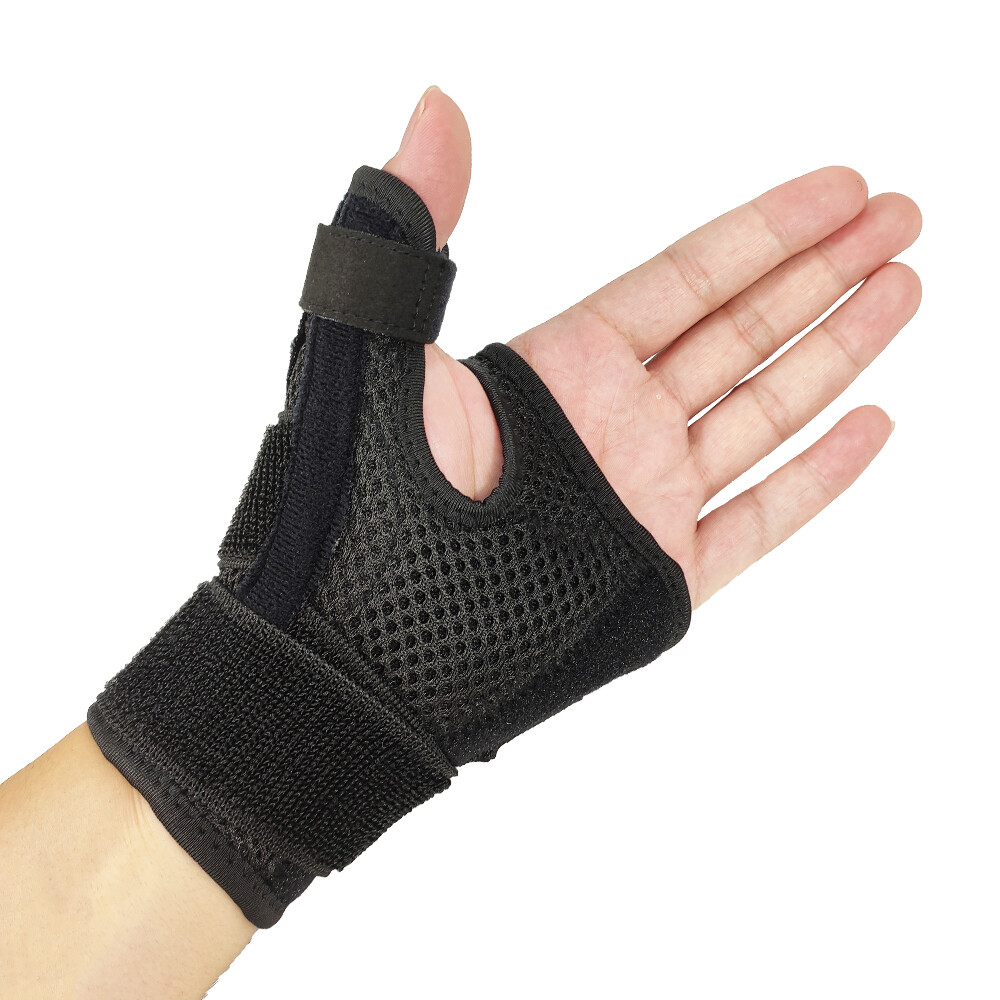 Wrist Hand Support Brace Carpal Tunnel Sprain Arthritis Gym Splint Right / Left