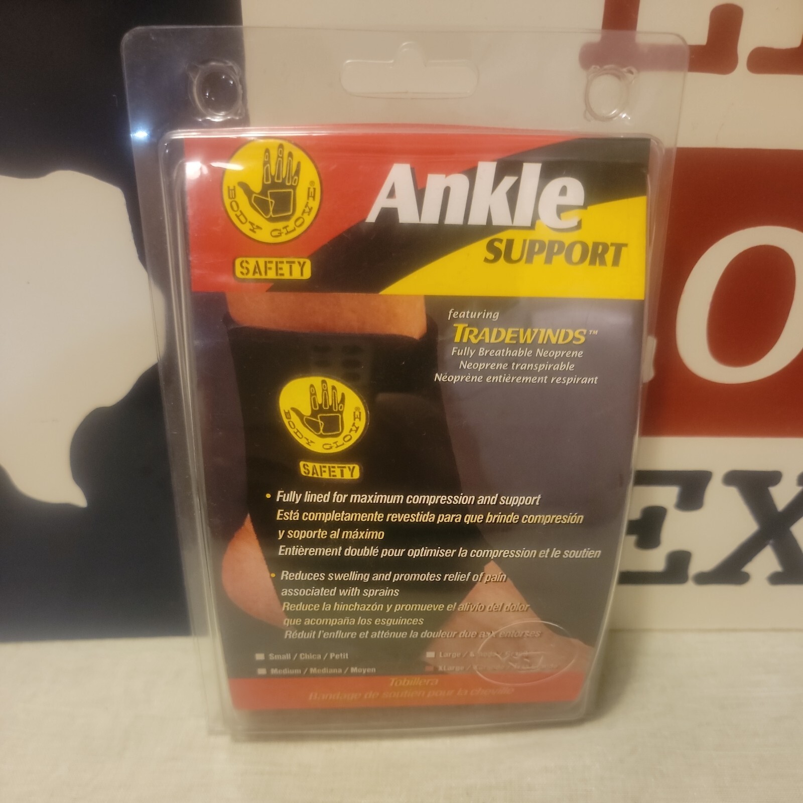 BODY GLOVE ANKLE SUPPORT # 90176 FEATURING TRADEWINDS FULLY BREATHABLE NEOPRENE