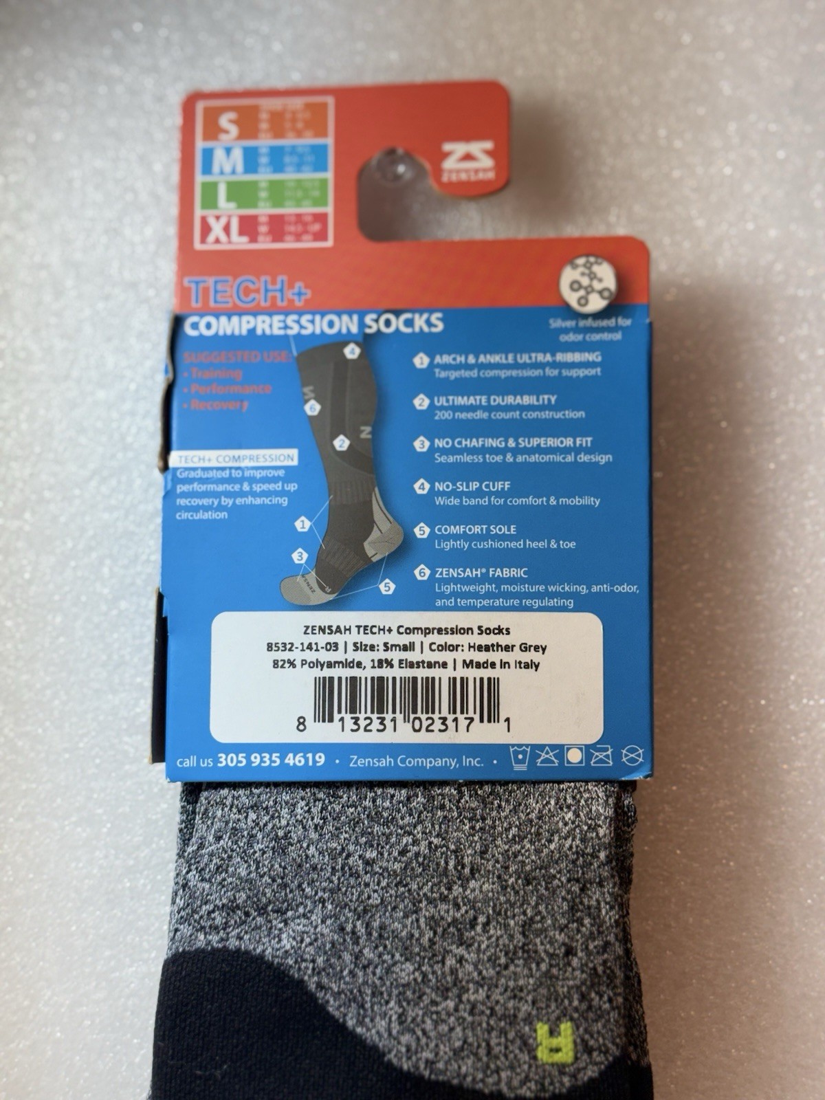 Zensah Tech+ Compression Socks Mens Heather Grey Light Cushion Small New