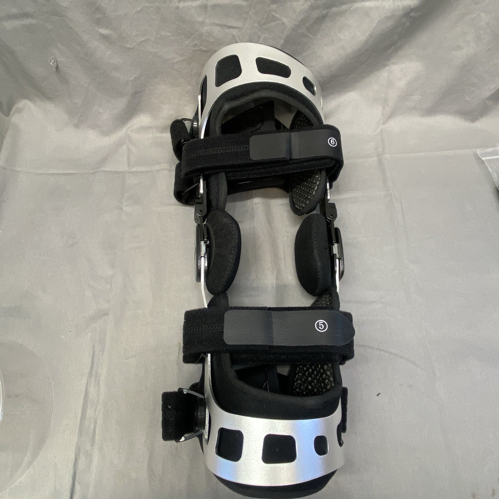 ISO Preferred OA Dual Upright ROM Hinge Knee Brace Post-Op Ligament M/RT