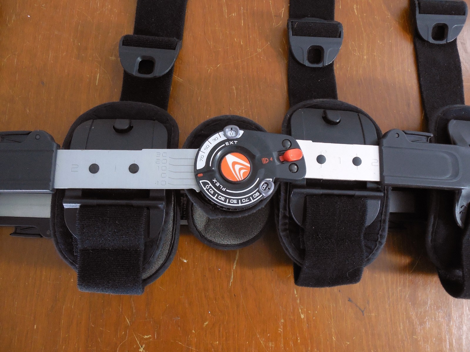 Breg T-Scope Post-Op Hinged Adjustable Knee Brace Mobility Support Device Excl!
