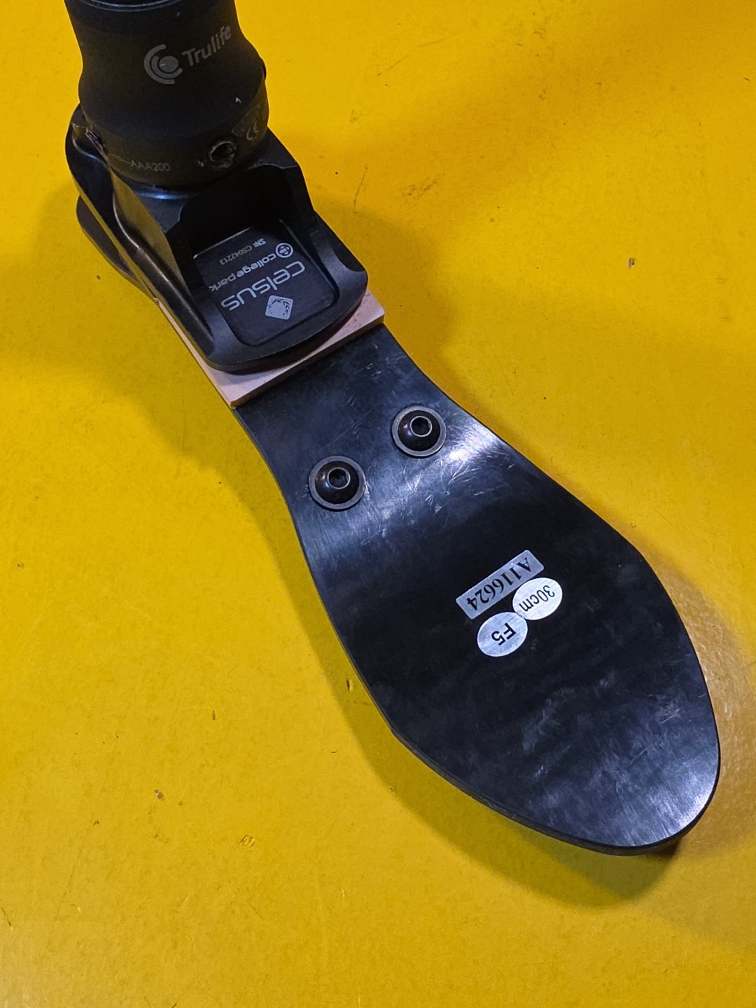 college park Collegepark celsus prosthetic foot Size 30