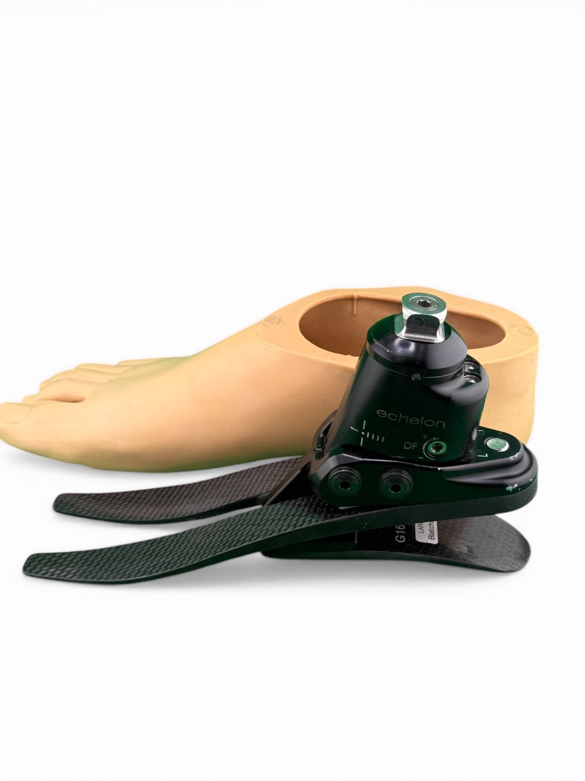 Blatchford echelon hydraulic ankle prosthetic foot. Size 28. Category 7. Right