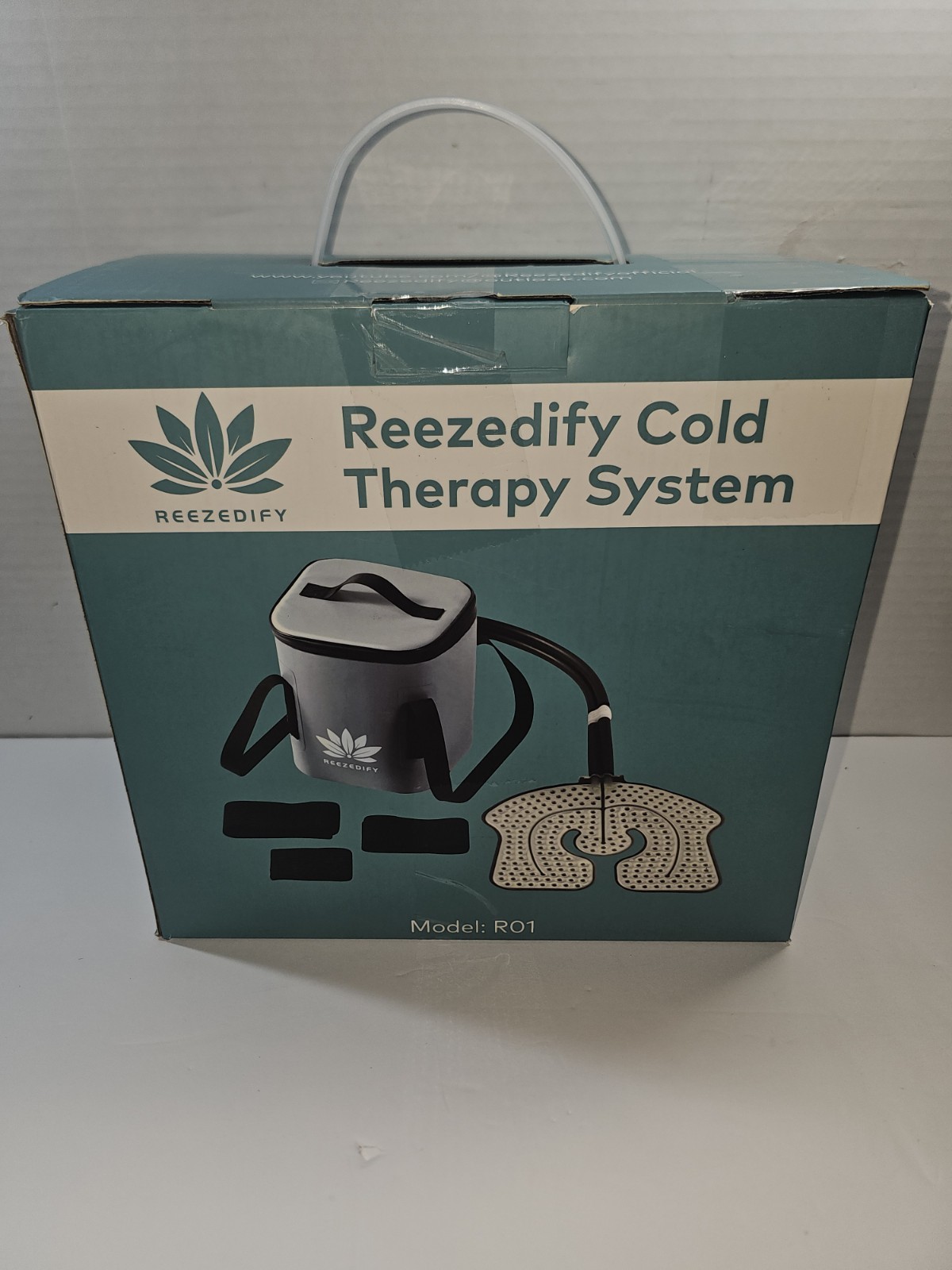 Reezedify Cold Therapy Ice Machine – Knee Shoulder Hip after Surgery Compression