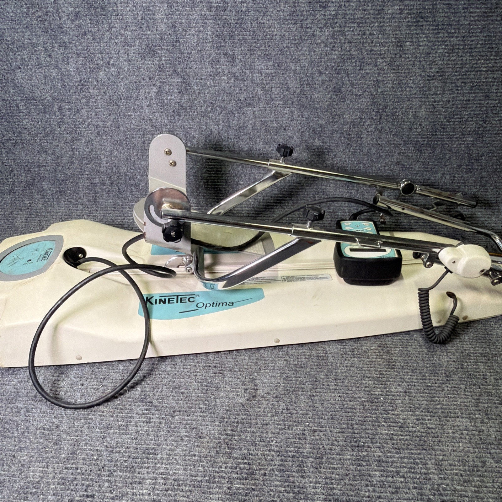 Kinetic Optima Knee Positioner Powers On For Parts Or Repair