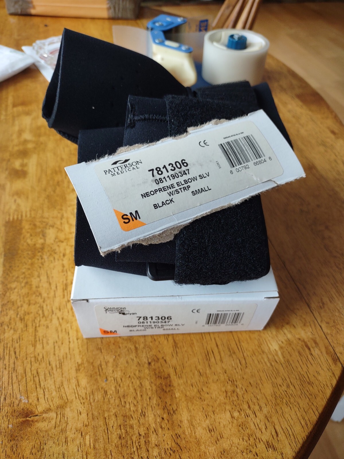 (2) Sammons Preston Rolyan neoprene elbow SLV W/STRP small