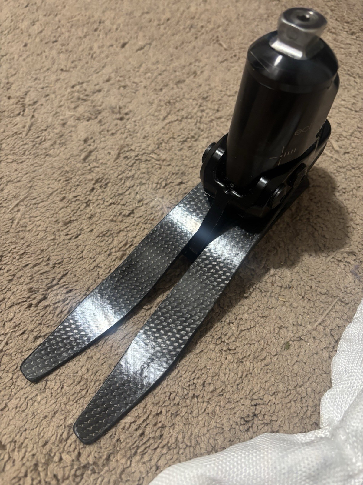 Endolite Blatchford Echelon Prosthetic Right Foot Size 27 / Cat 4 Carbon Fiber