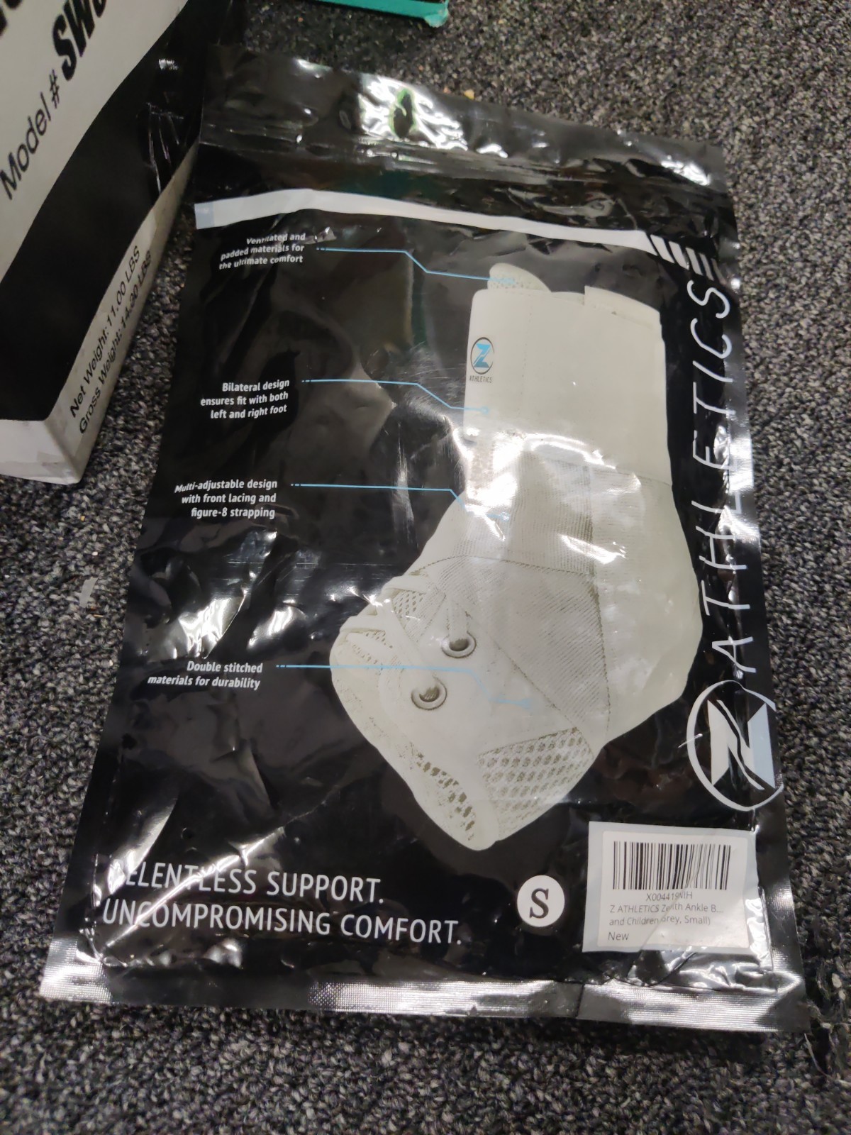 Z ATHLETICS Zenith Ankle Brace, Lace Up Adjustable Support, Size Small – New