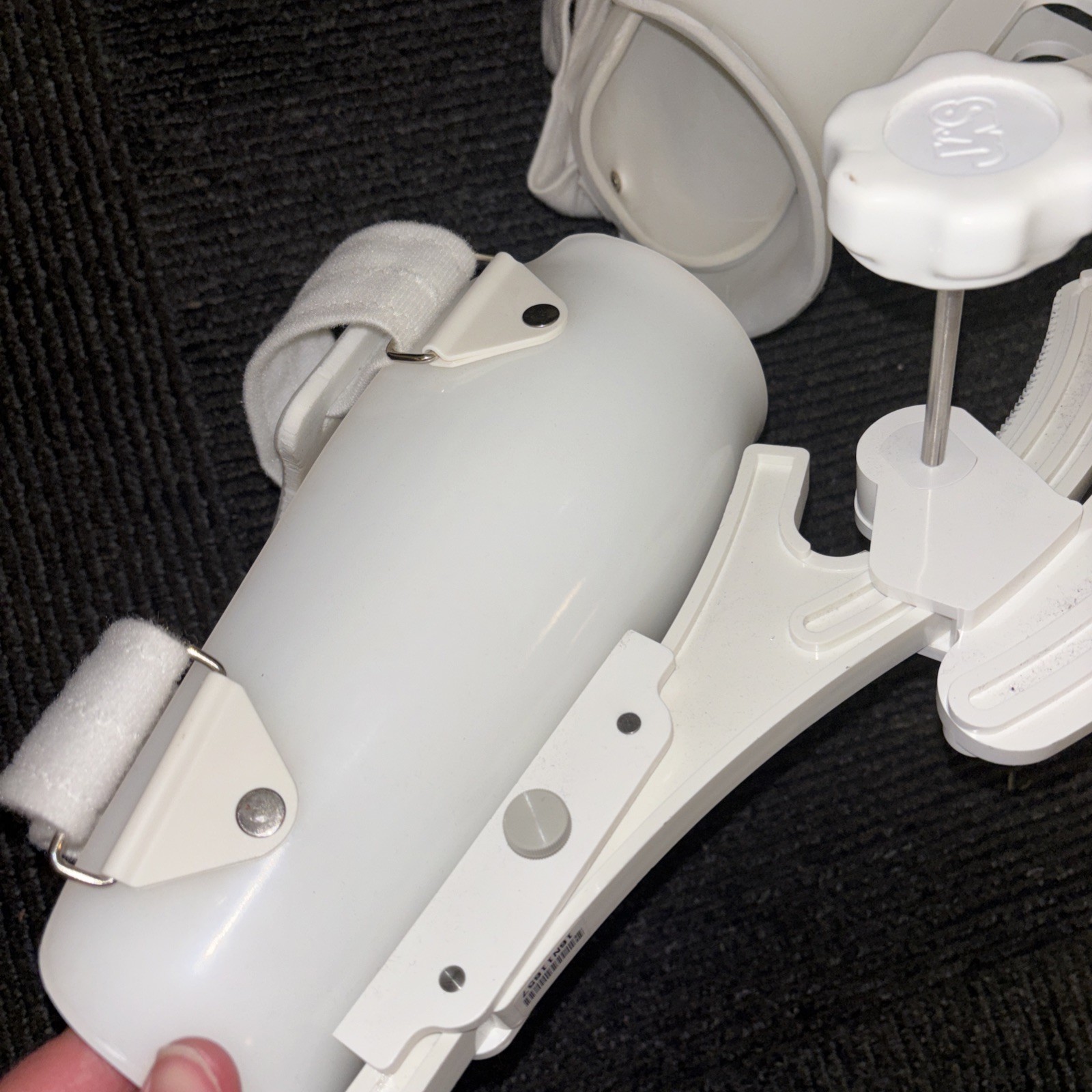Free Shipping JAS GL Knee Extension Device For Parts Only No Medical Use