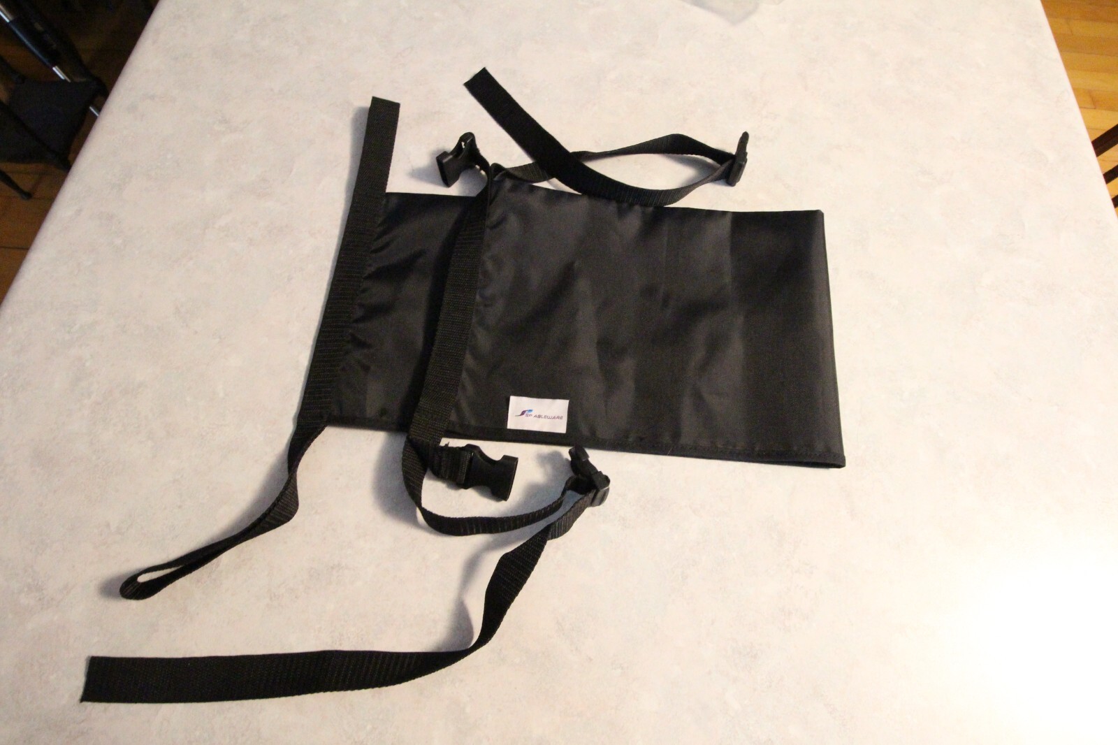 2 DONJOY Hinged Knee Support Braces Small, REM Buttress, POP, S with Carry Bag