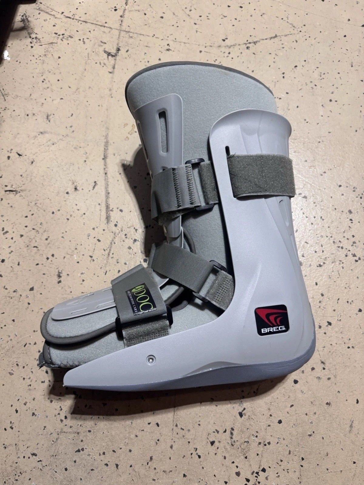 Breg Genesis Full Shell Walker Boot Size L