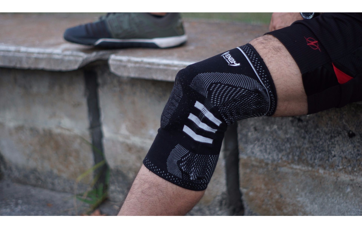 Venom Sports Fitness Knee Brace Compression Sleeve Support